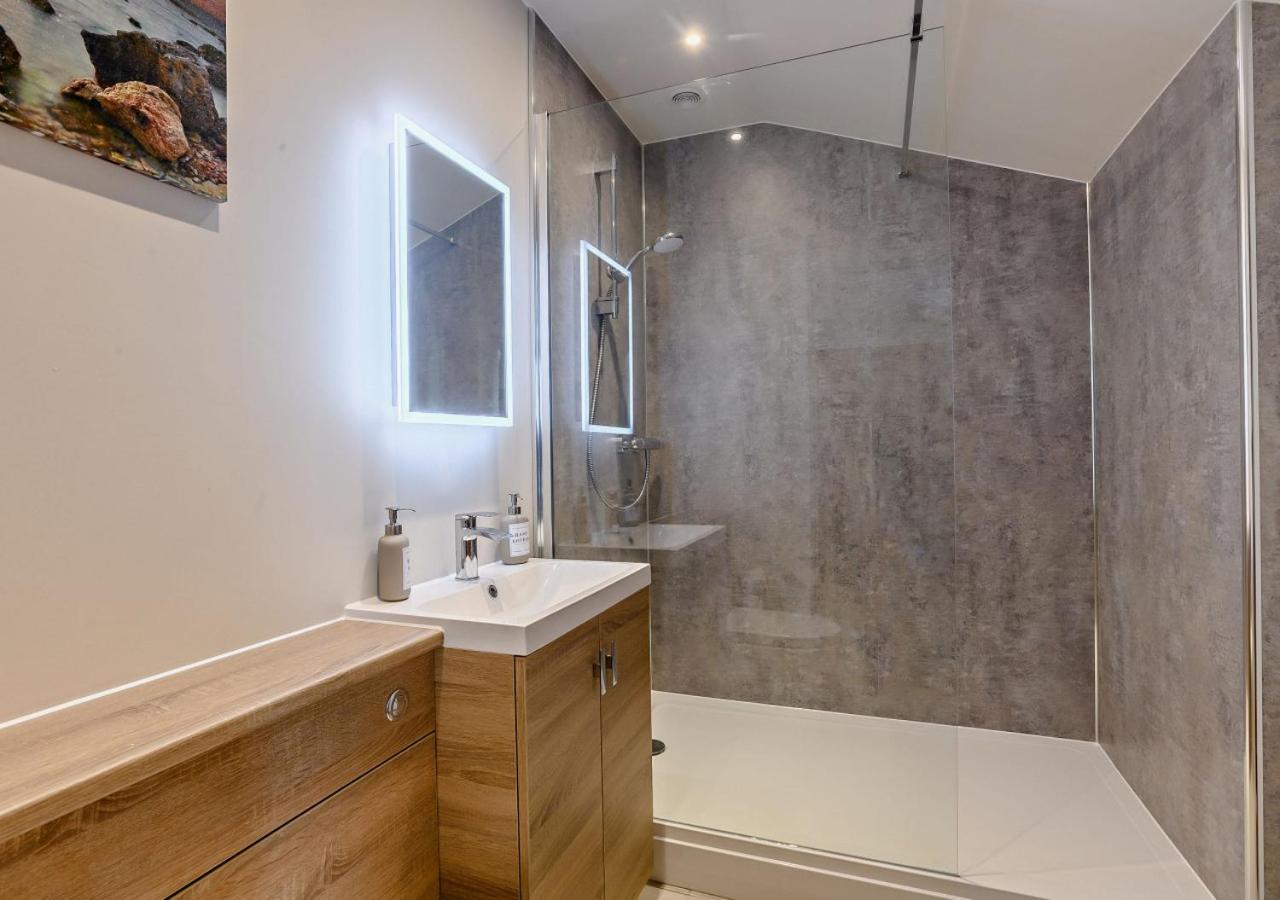 10 Bed in Barsham oc-rrest