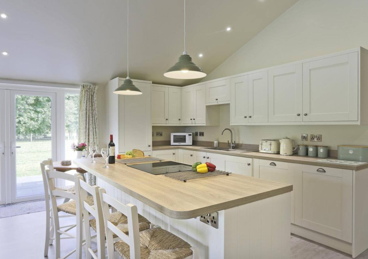 10 Bed in Barsham oc-rrest