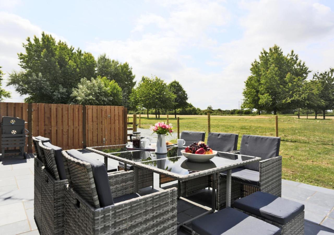 10 Bed in Barsham oc-rrest