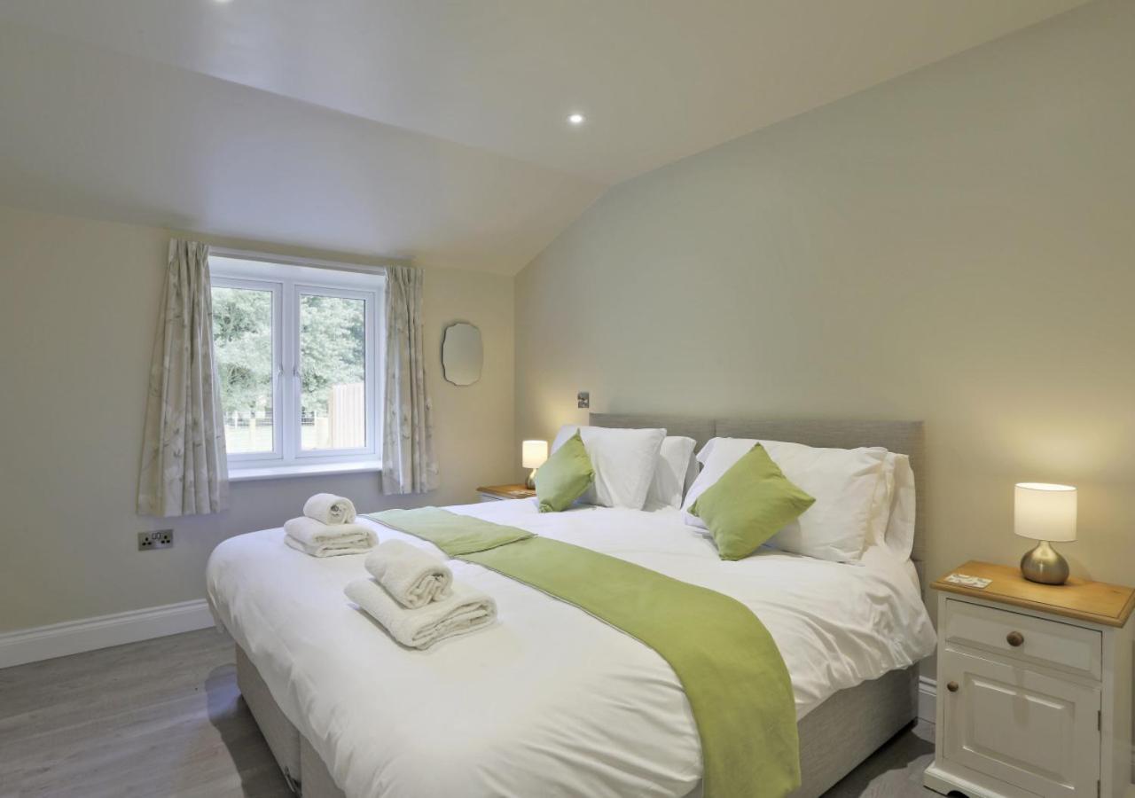 10 Bed in Barsham oc-rrest