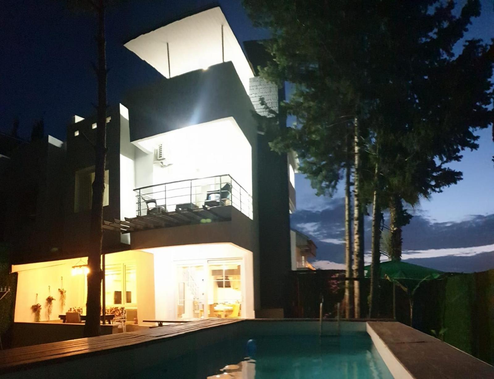 Hotel 10 BEDS-FULL TRIPLEX VILLA in BELEK Golf area-ELIT2 Villa with PRIVATE POOL & GARDEN WIFI Full Kitchen & Bed Equipments Air Conditions free parking - Image 1