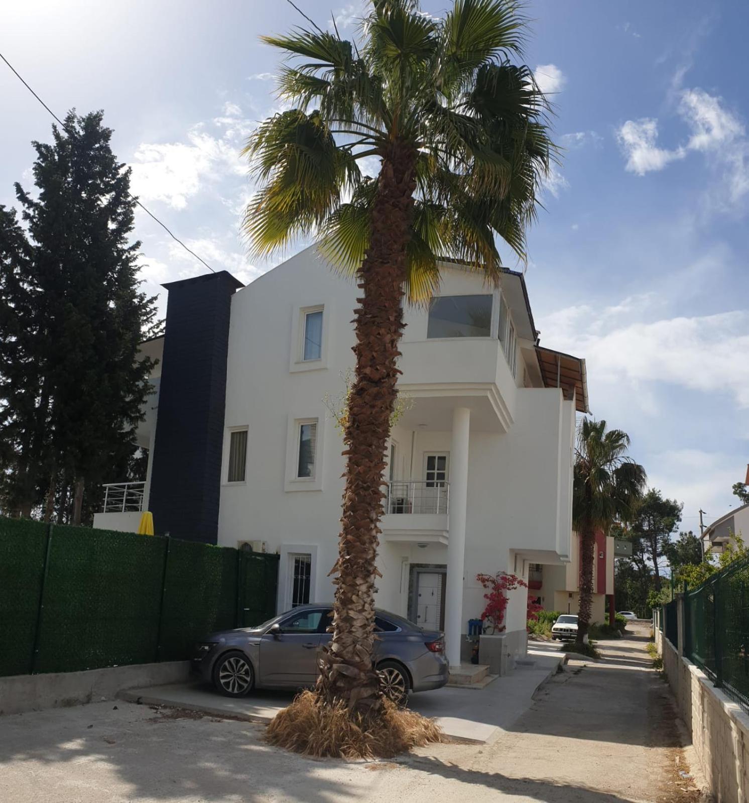 10 BEDS-FULL TRIPLEX VILLA in BELEK Golf area-ELIT2 Villa with PRIVATE POOL & GARDEN WIFI Full Kitchen & Bed Equipments Air Conditions free parking view 3