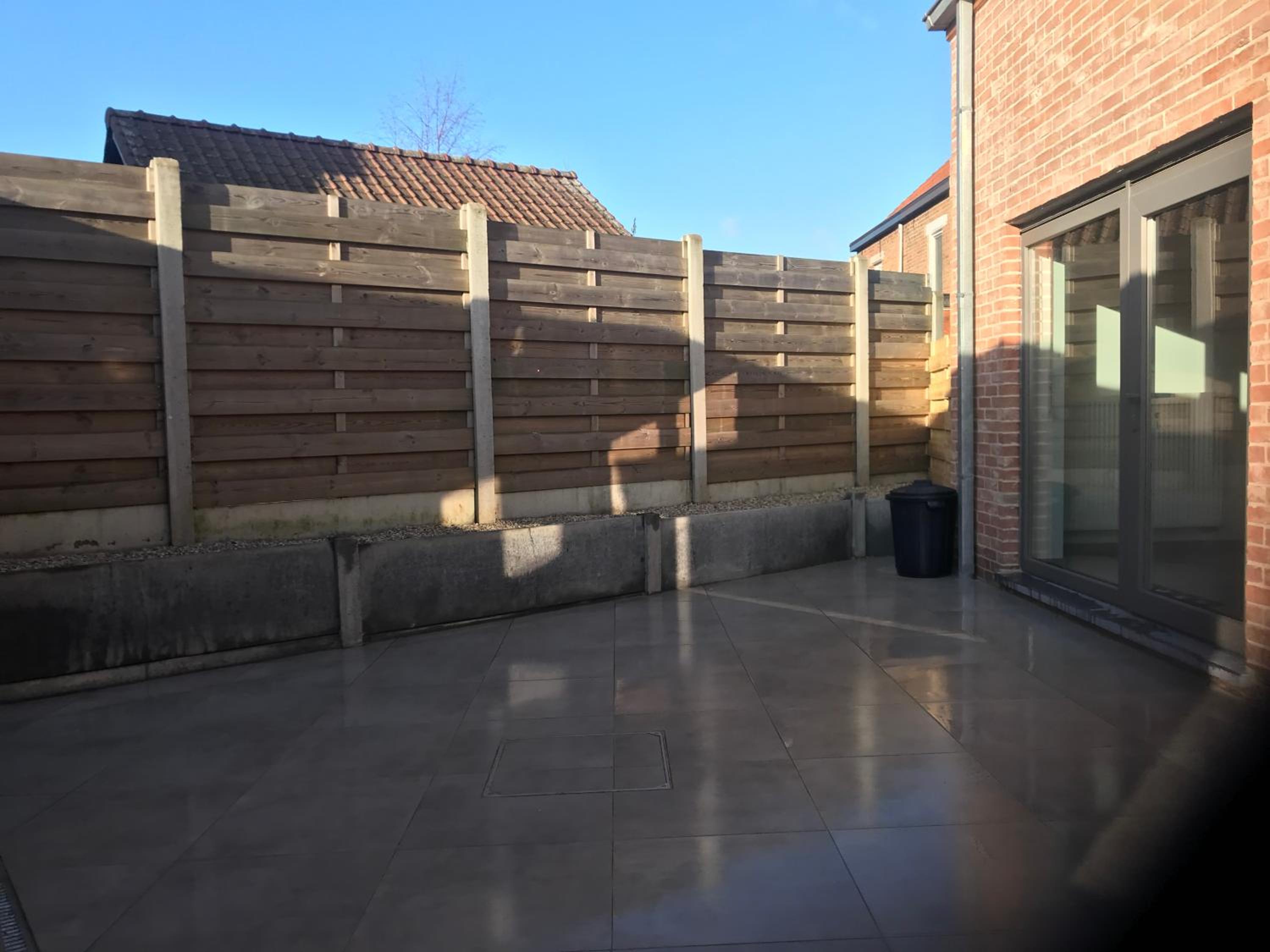 THE 77 work or holiday new home
