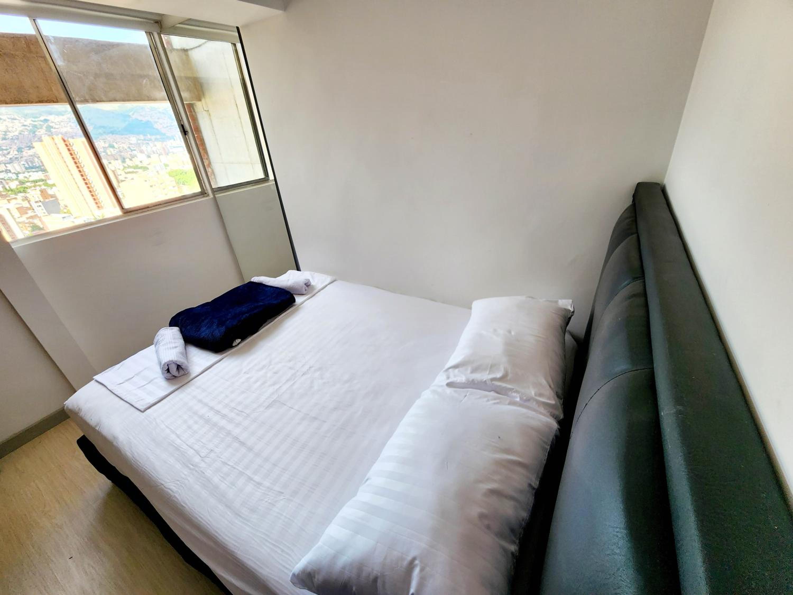 Apartamento con Parqueadero y Vista a la Ciudad