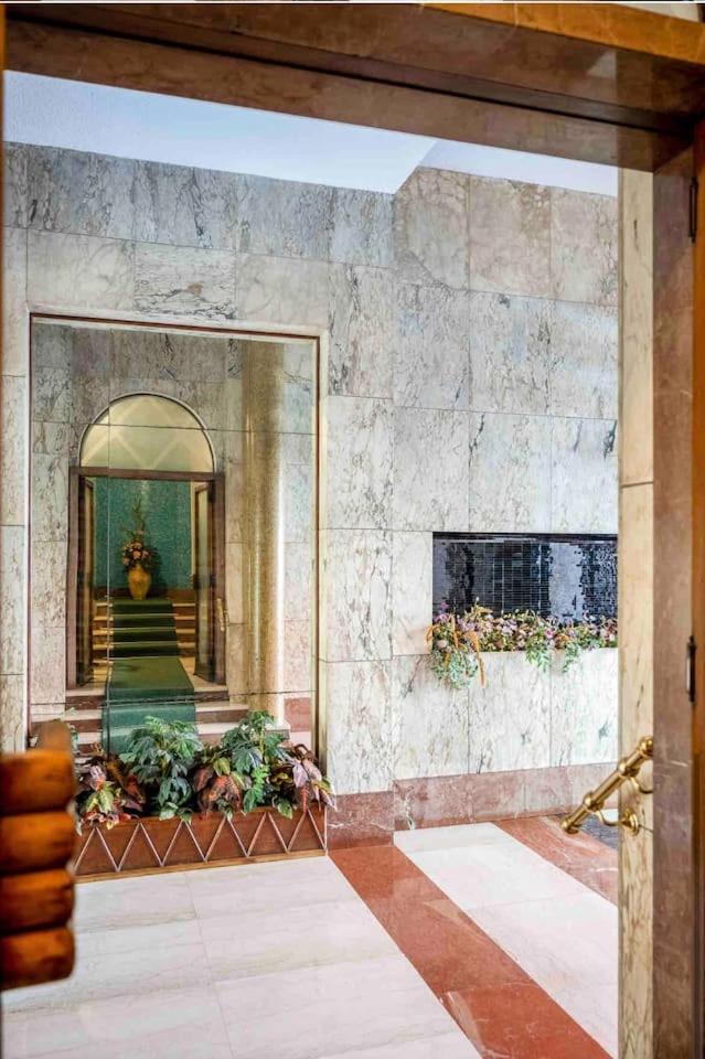 NICE SUITE IN CITTA' STUDI