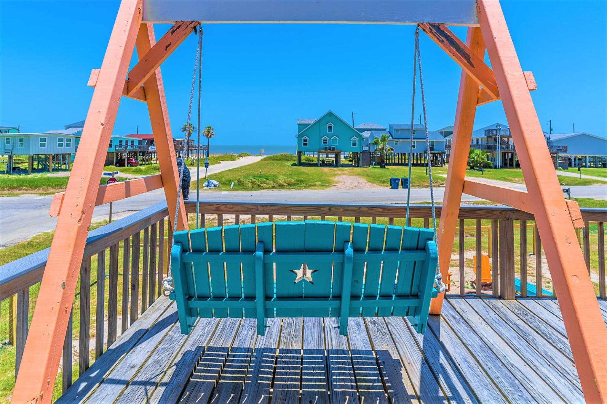 Hot Tub and Jacuzzi Suite! 100 steps from spacious beach and Jetty park! Generations Retreat Sleeps 26 view 2