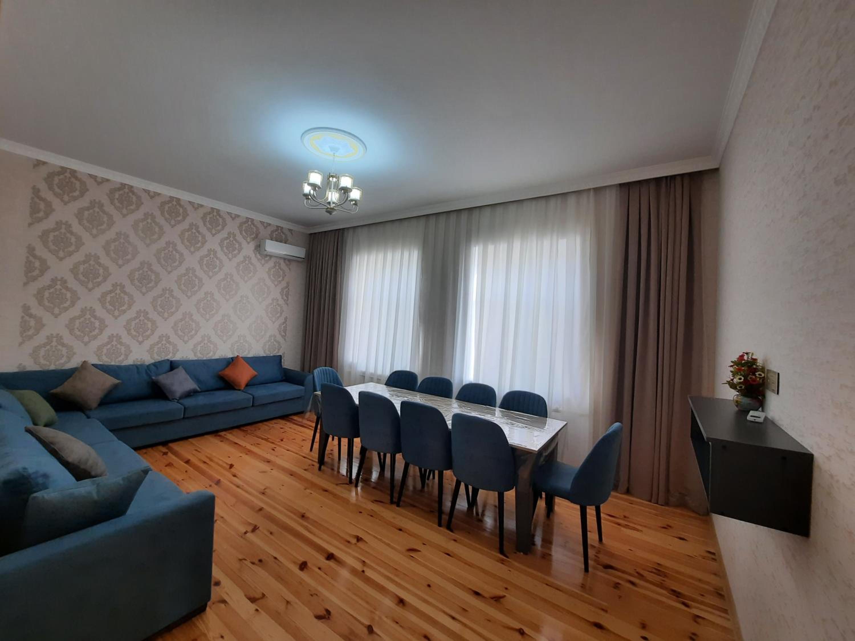 Bazar Villa