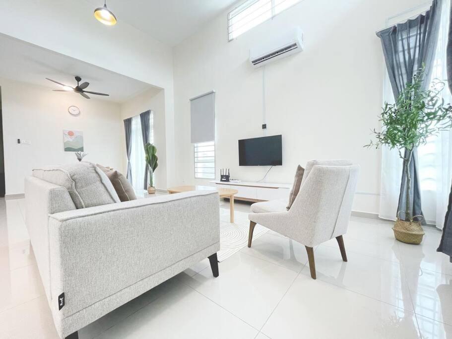 Homestay Malacca Private Pool - Klebang Beach, BBQ,15 Pax photo 3