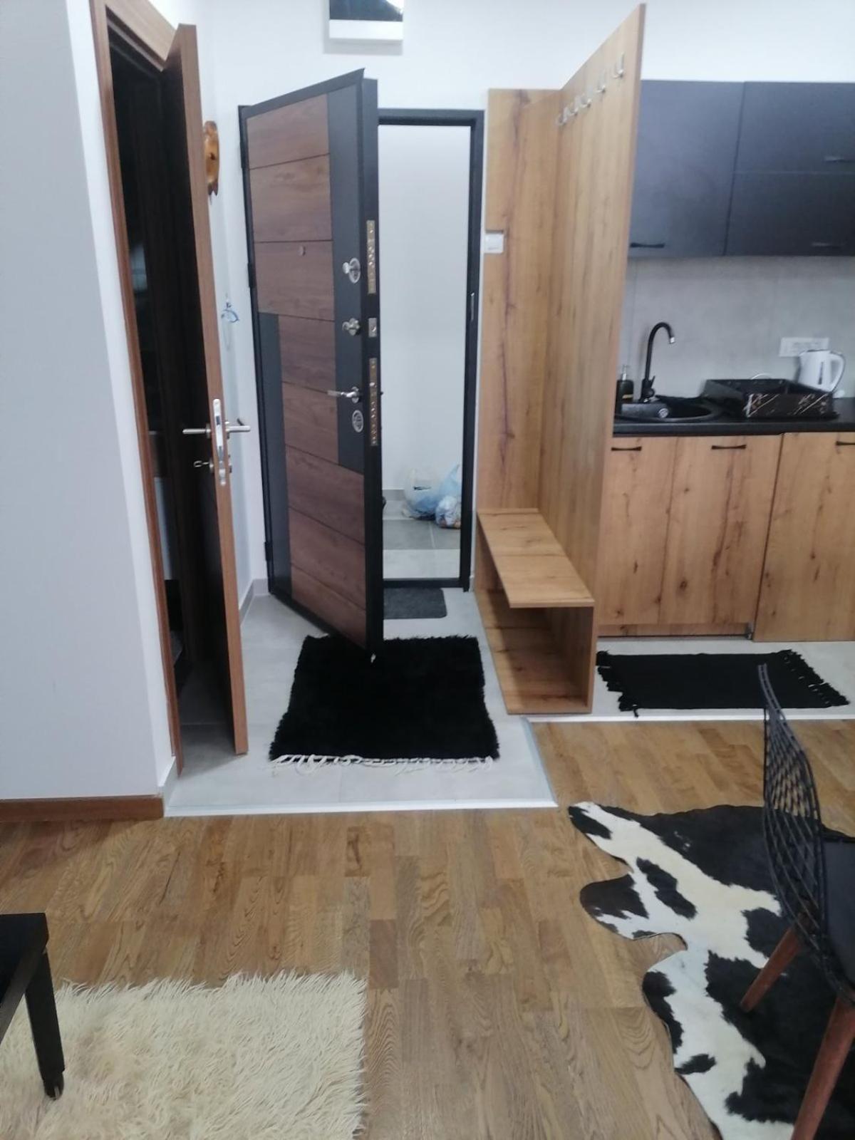 DIAMOND APARTMENT LUX