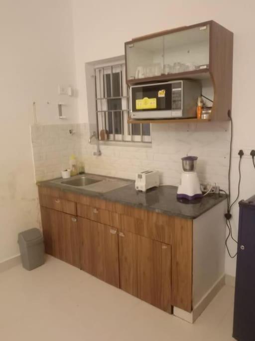 Sea View apartment next to Surf Turf - Kovalam view 5