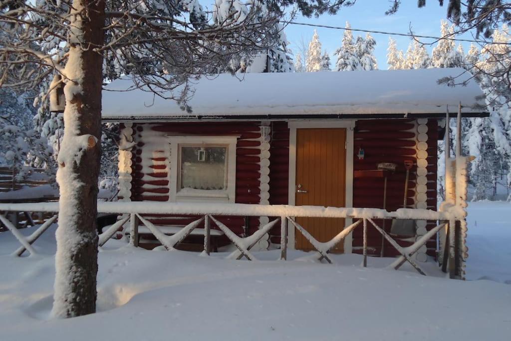 Lysti Cottage by the lake and magical countryside
