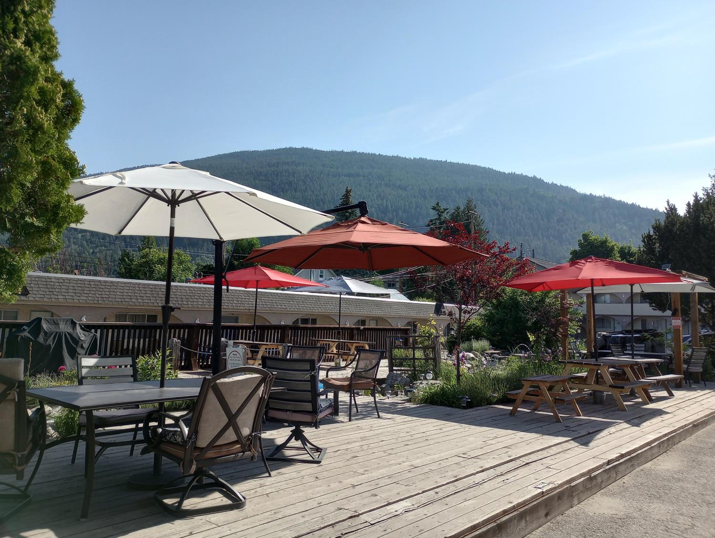 Magnuson Hotel Creston
