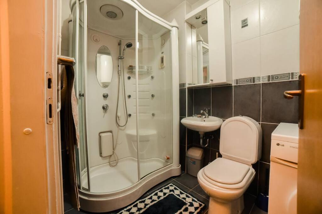 Apartman Konaci