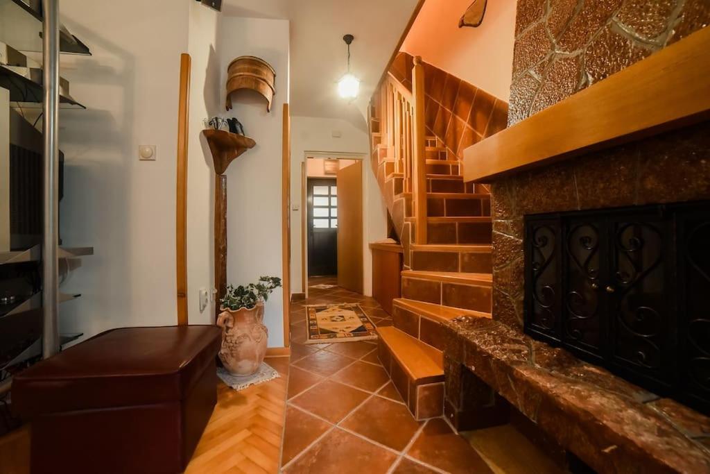 Apartman Konaci