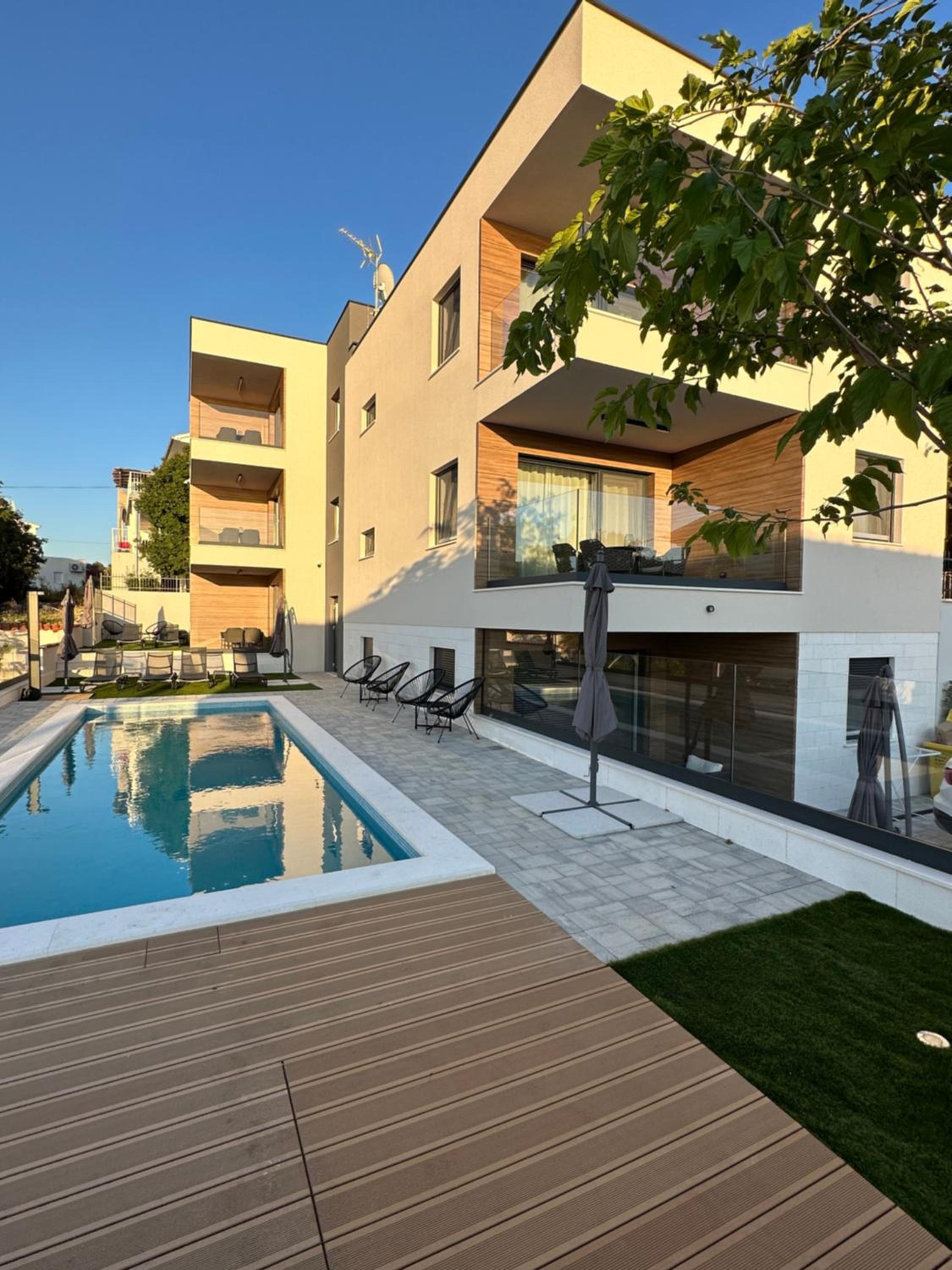 Villa Urban view 2