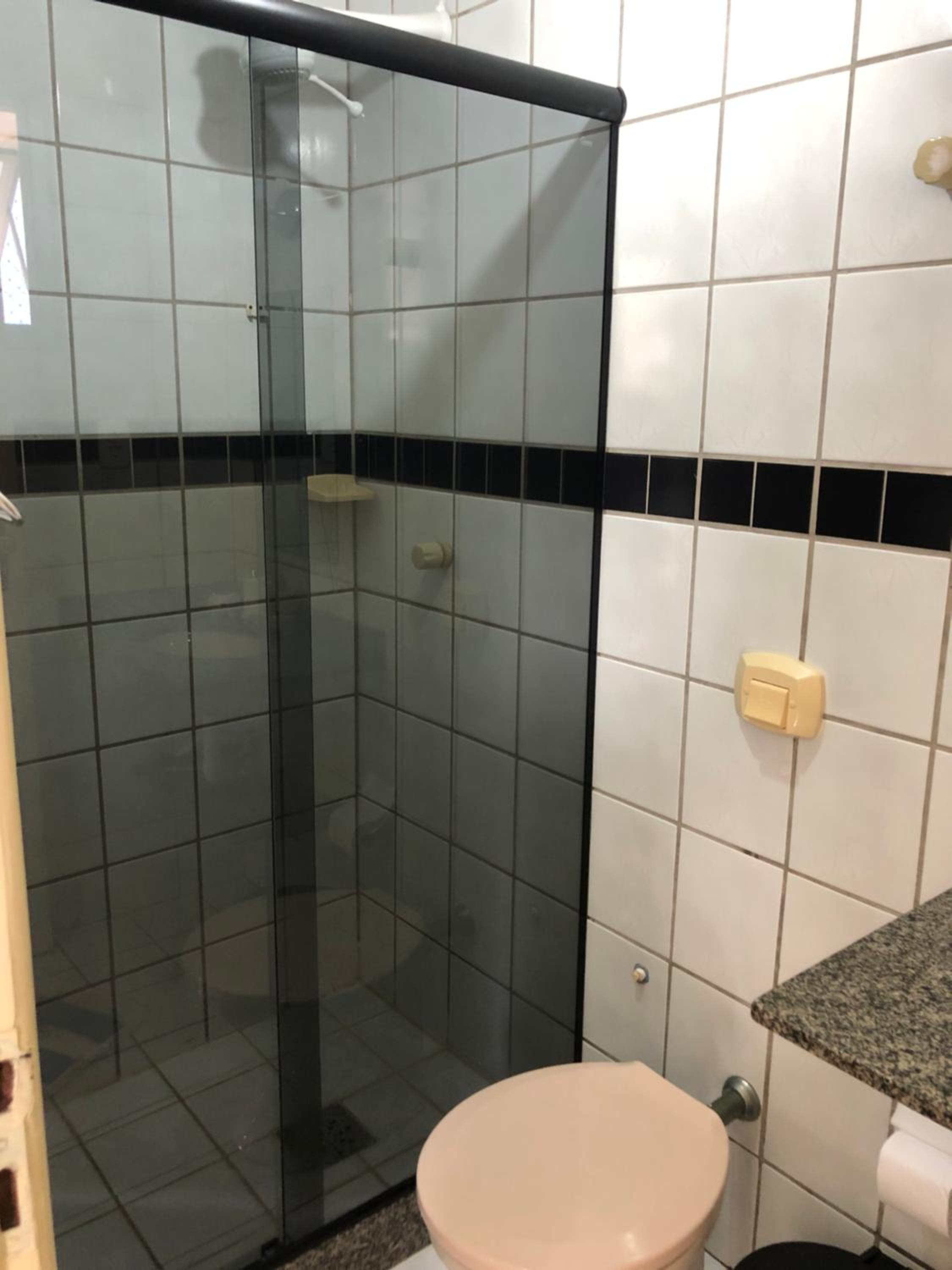 A Passos da Areia Apartamento 2 Quartos no Coração da Badalada Praia do Morro - WiFi Fibra