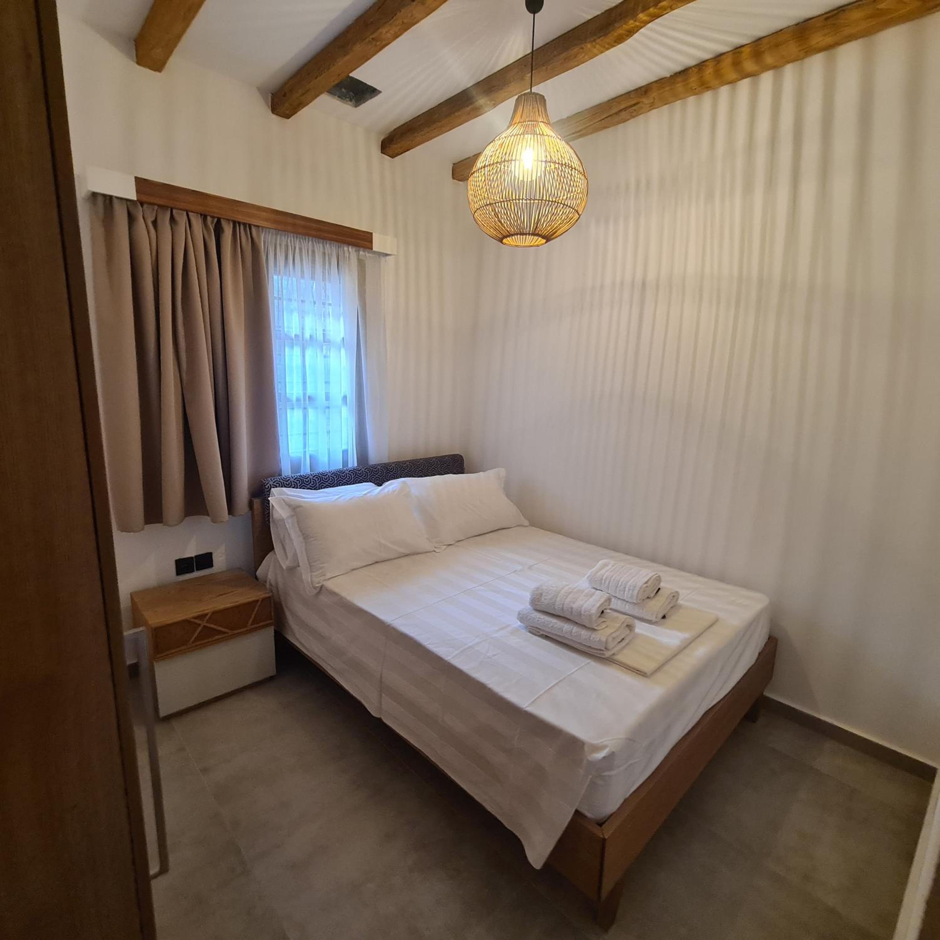 JIRONI VILLA