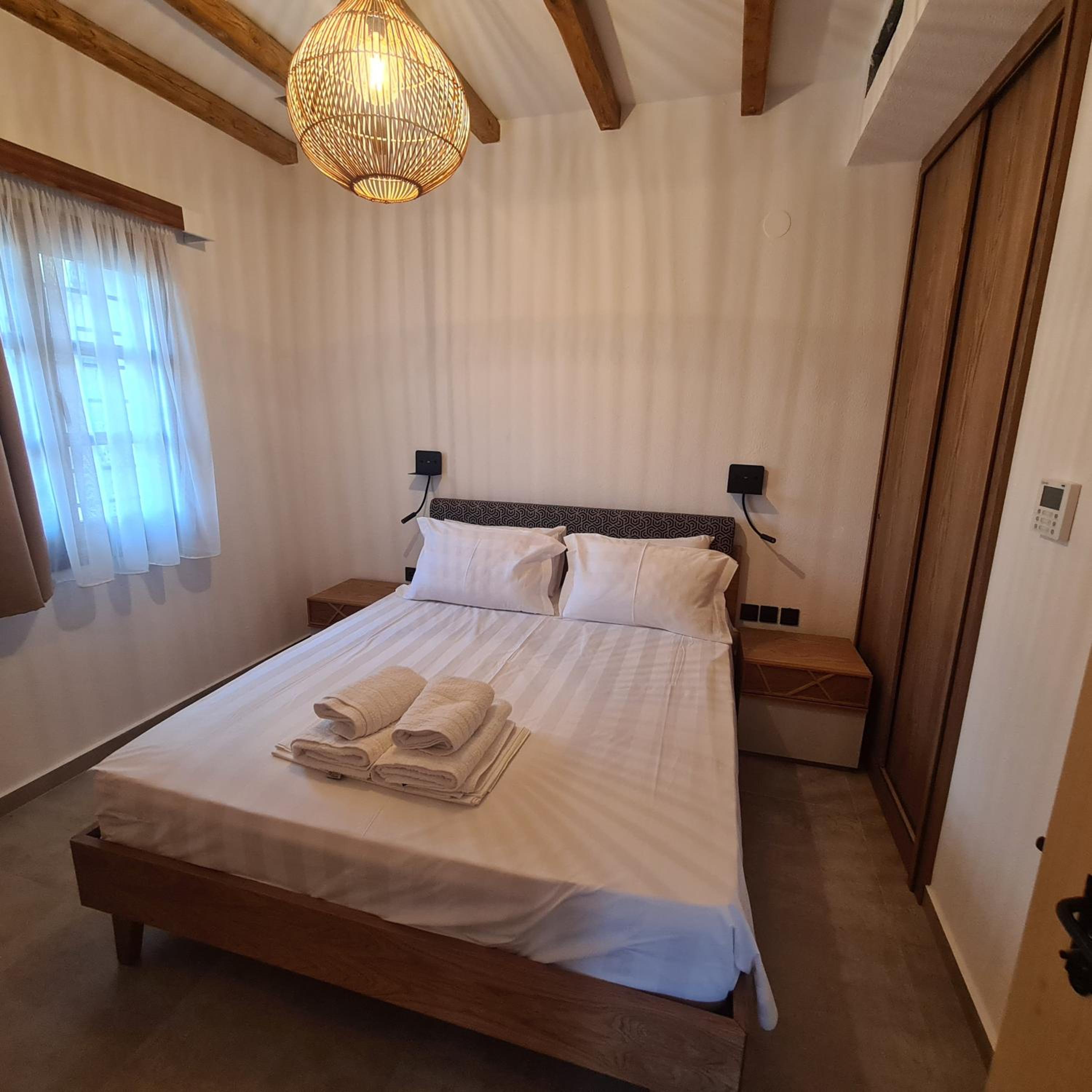 JIRONI VILLA