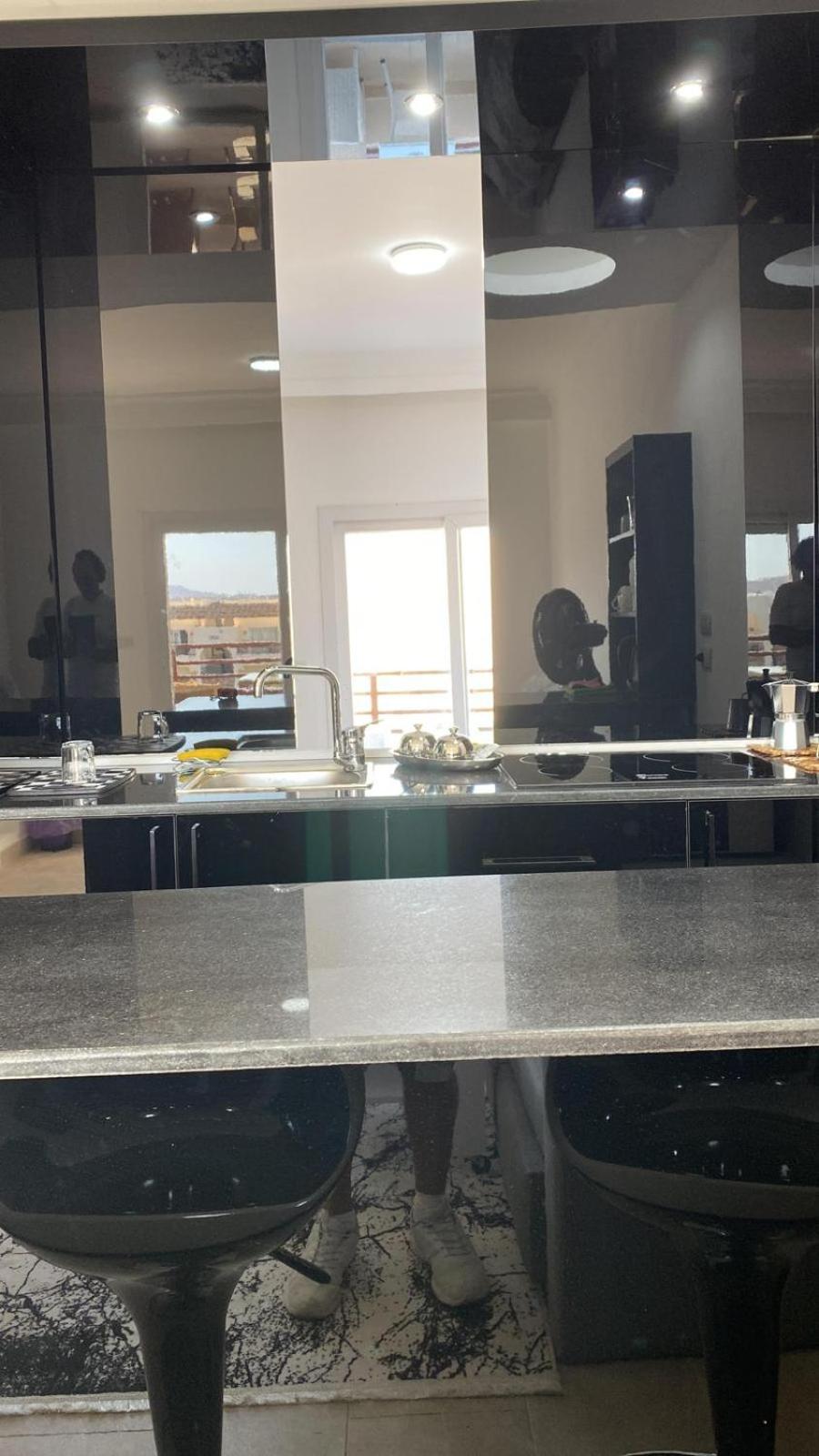 Luxus Designer Apartment in Sunny Lakes 2 ganz nah am Zentrum Naama Bay 75 m2 direkt am Pool - 2 Bakone Obergeschoss bis zu 5 Personen buchbar
