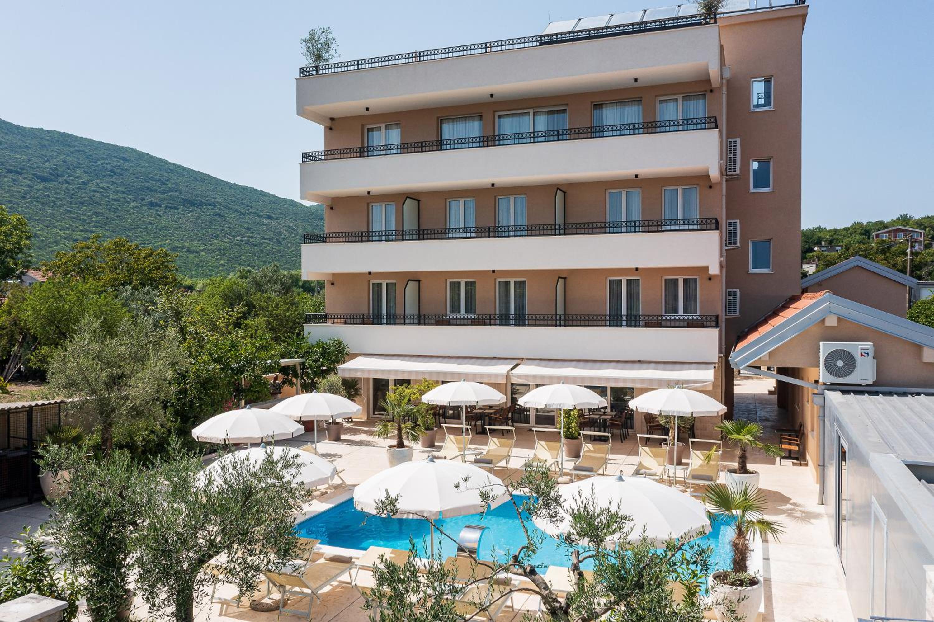 Villa La Vida view 2