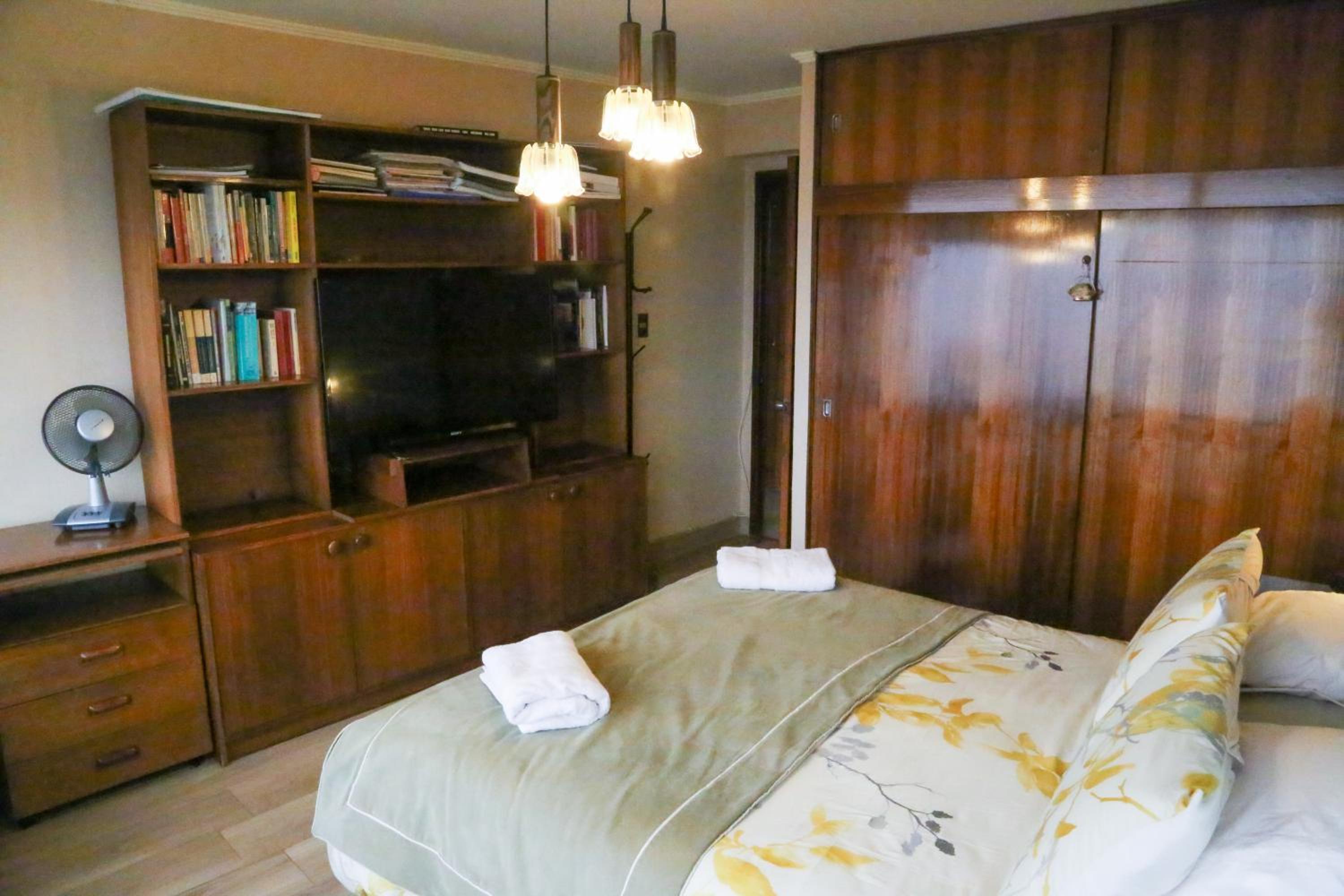 Espacioso y Hermoso departamento con vista 180º al mar insuperable! Excelente ubicación, conexión directa a la playa - caminable, con estacionamiento, vigi