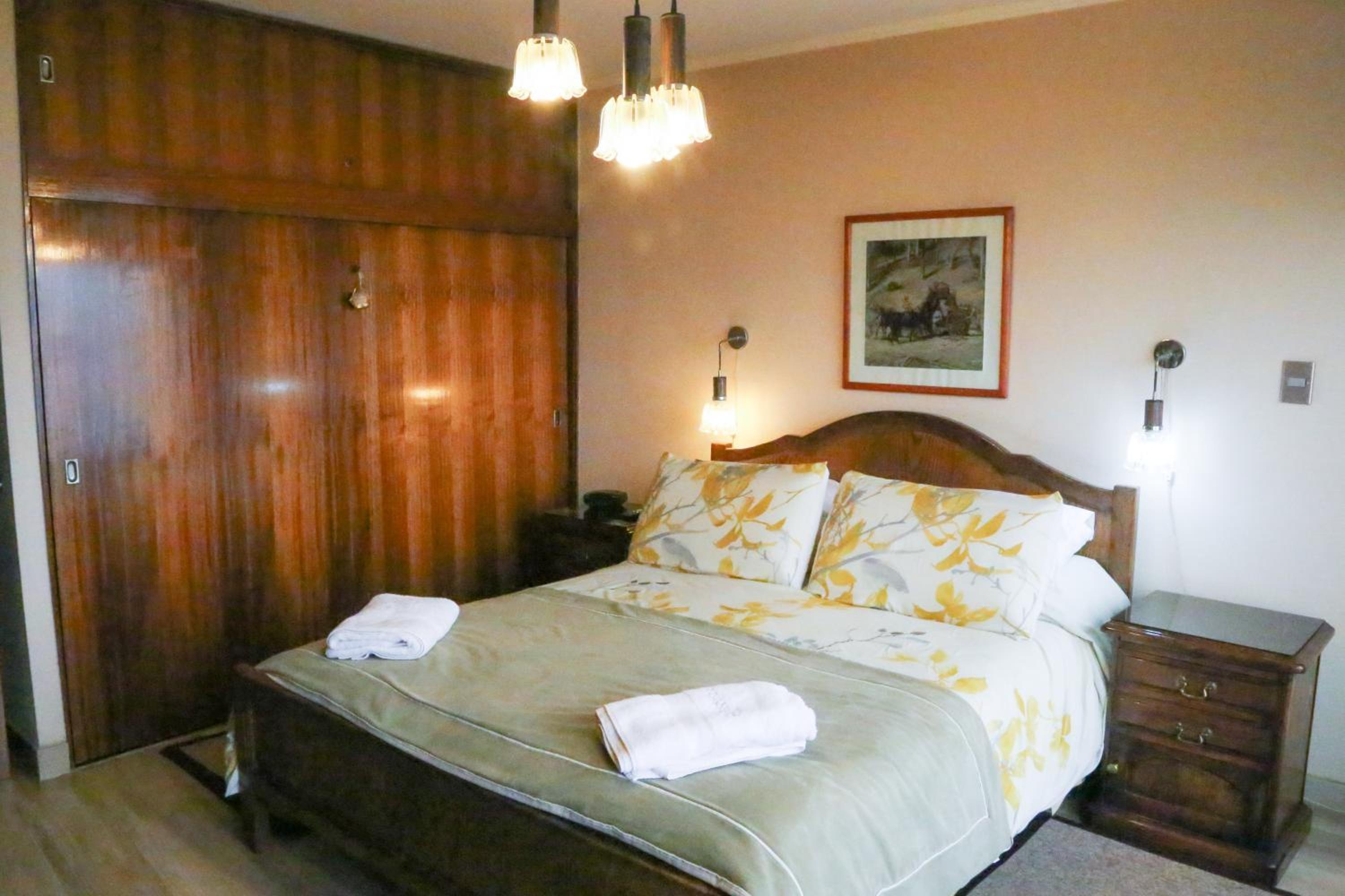 Espacioso y Hermoso departamento con vista 180º al mar insuperable! Excelente ubicación, conexión directa a la playa - caminable, con estacionamiento, vigi