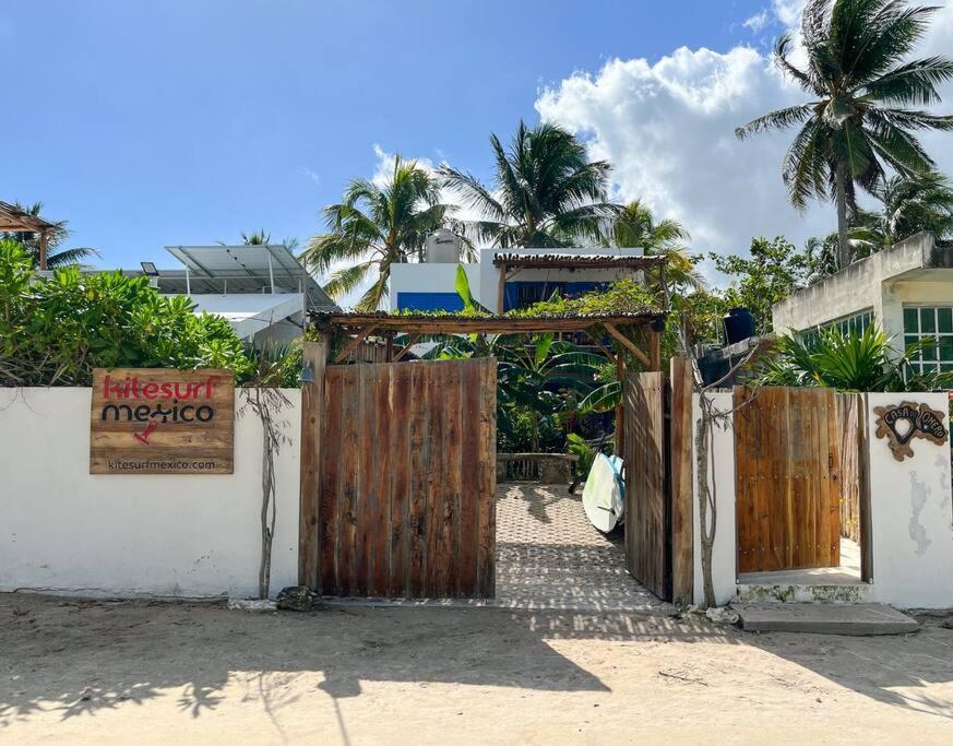 Casa Omero Seaview.