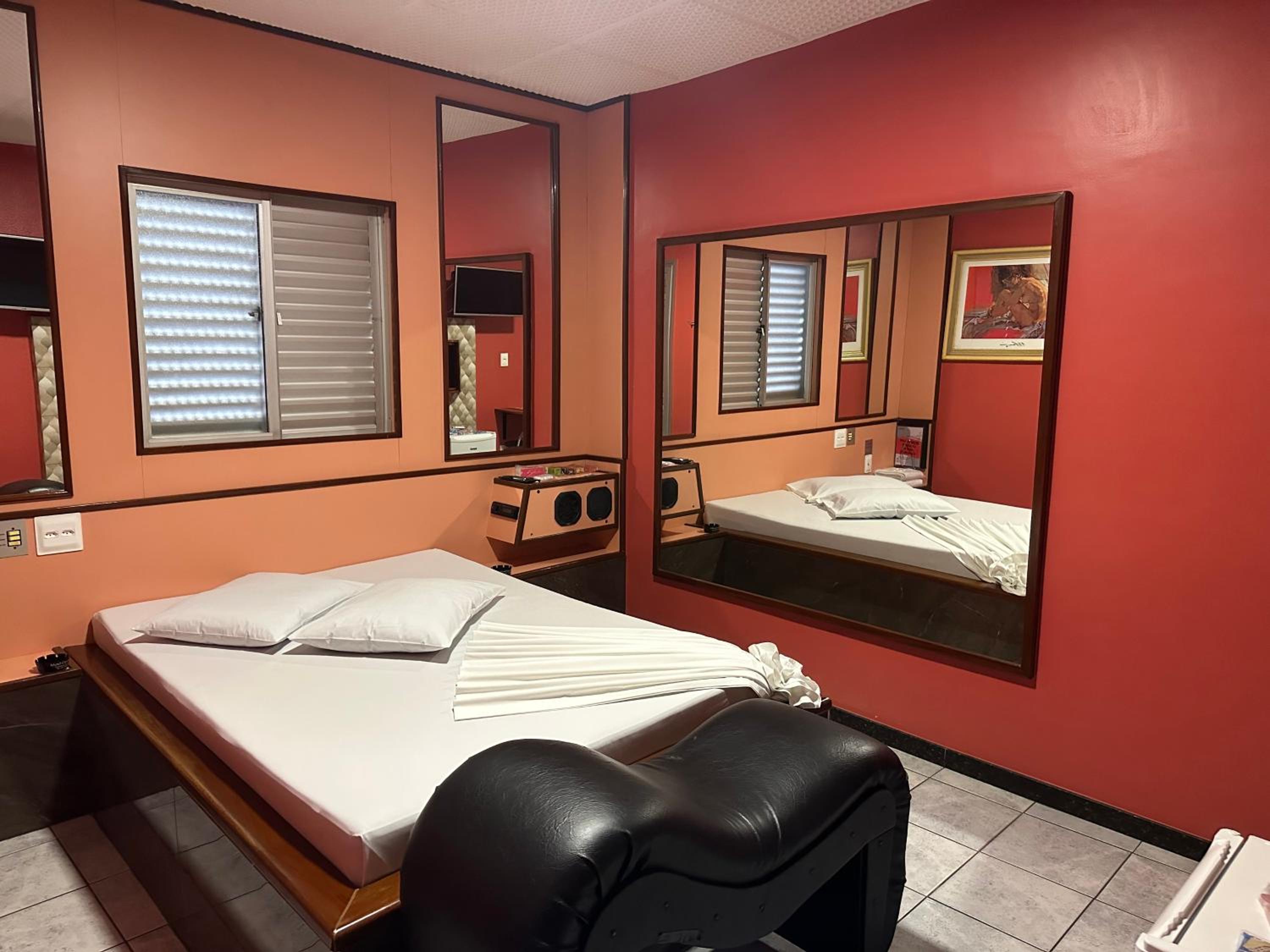 Motel Cigano’s