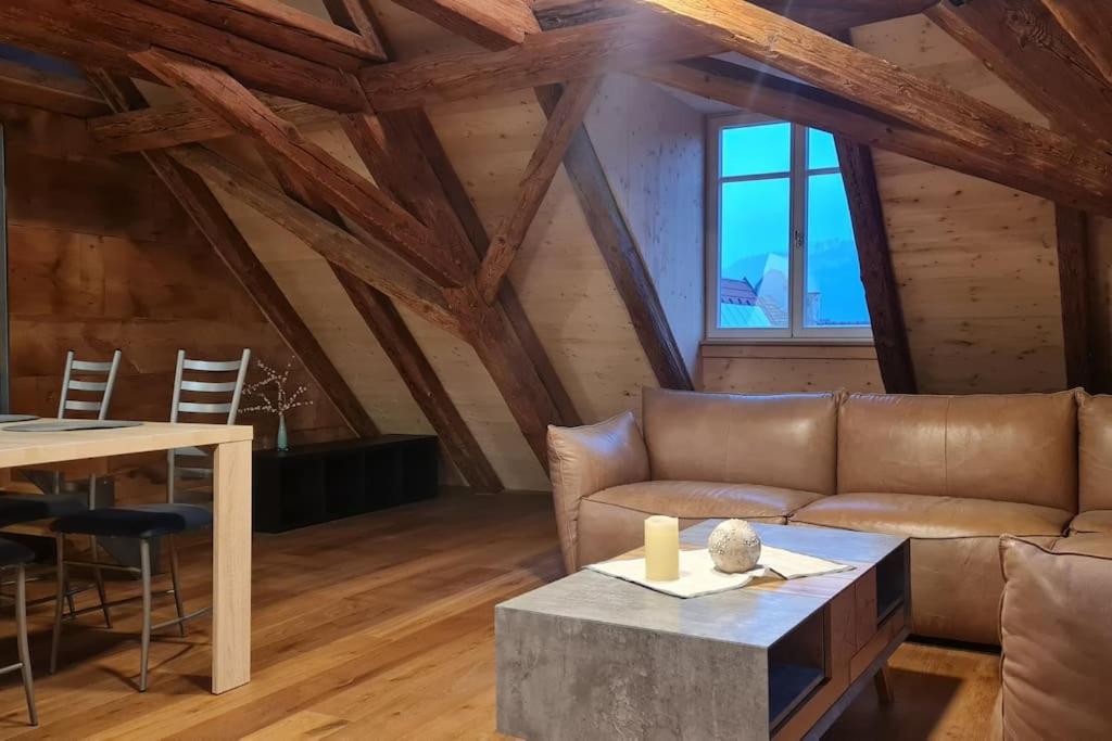 Wunderschöne Maisonette-Wohnung nahe des Zentrums mit kostenlosem Parkplatz