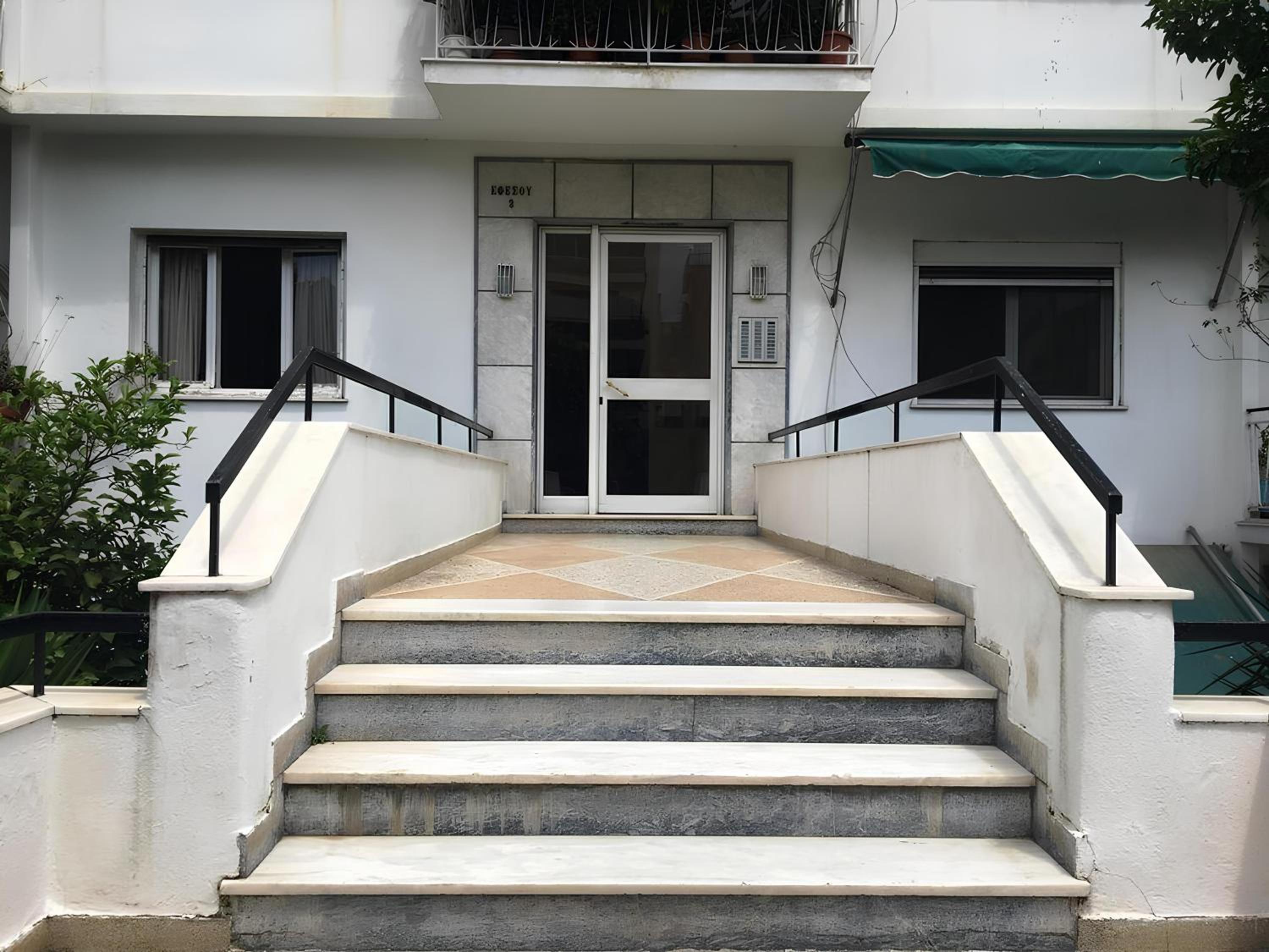 Afrodite's apartment (close to Athens city center)