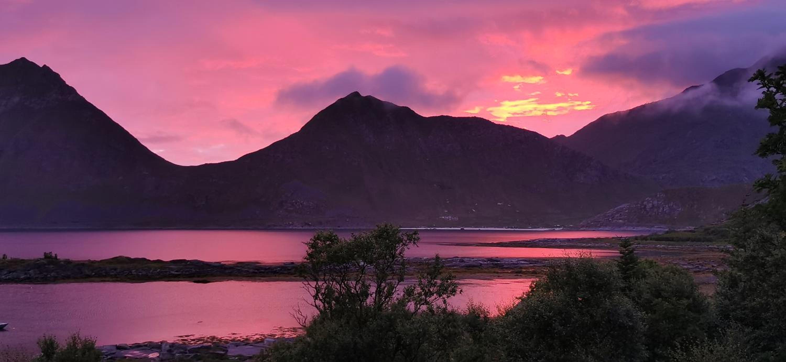 Mannen Panorama Lofoten view 2