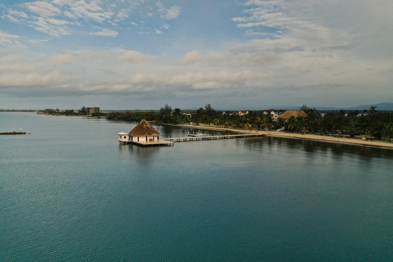 Villa Castello- Water Views & Resort Amenities