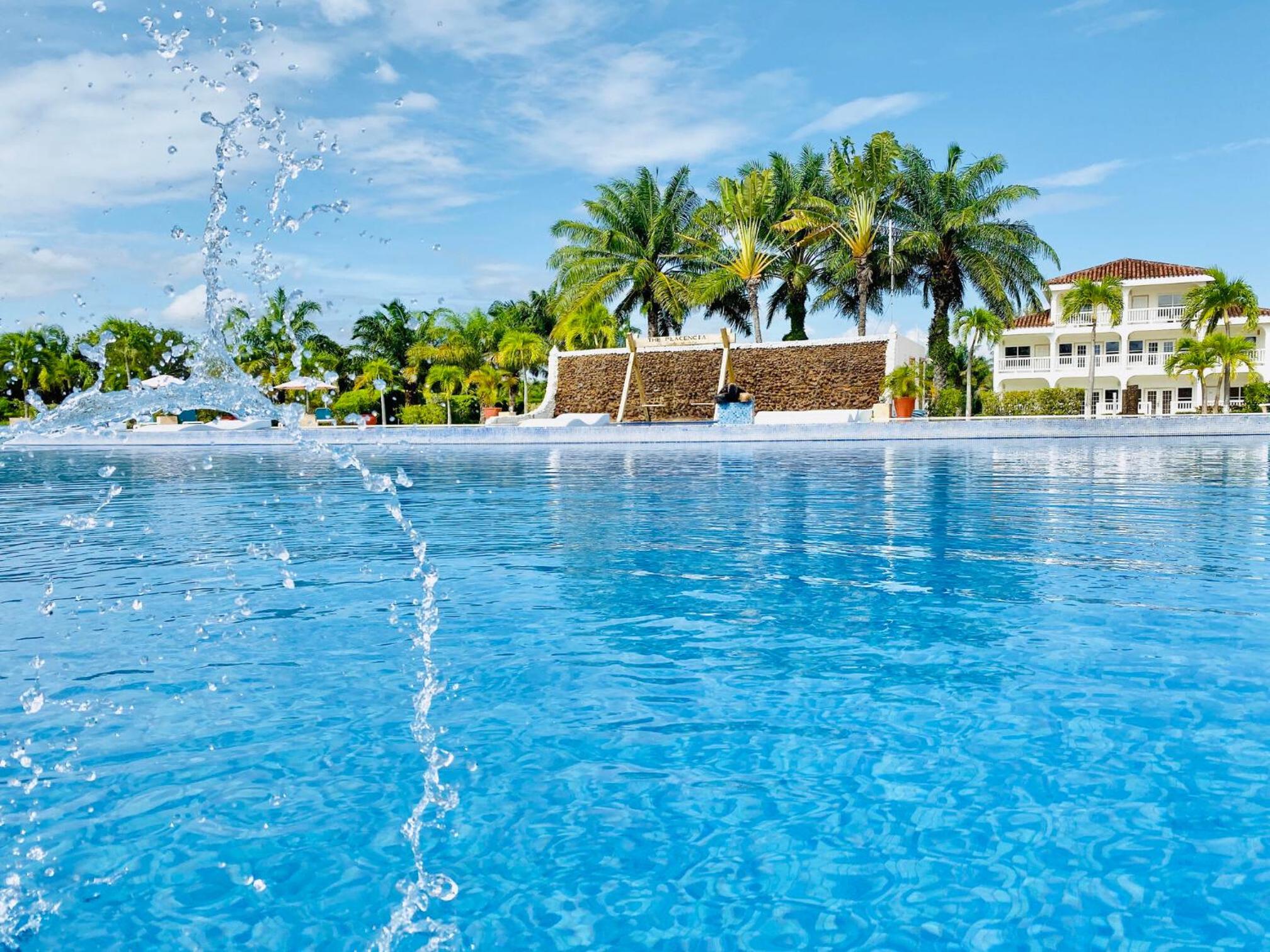Villa Castello- Water Views & Resort Amenities