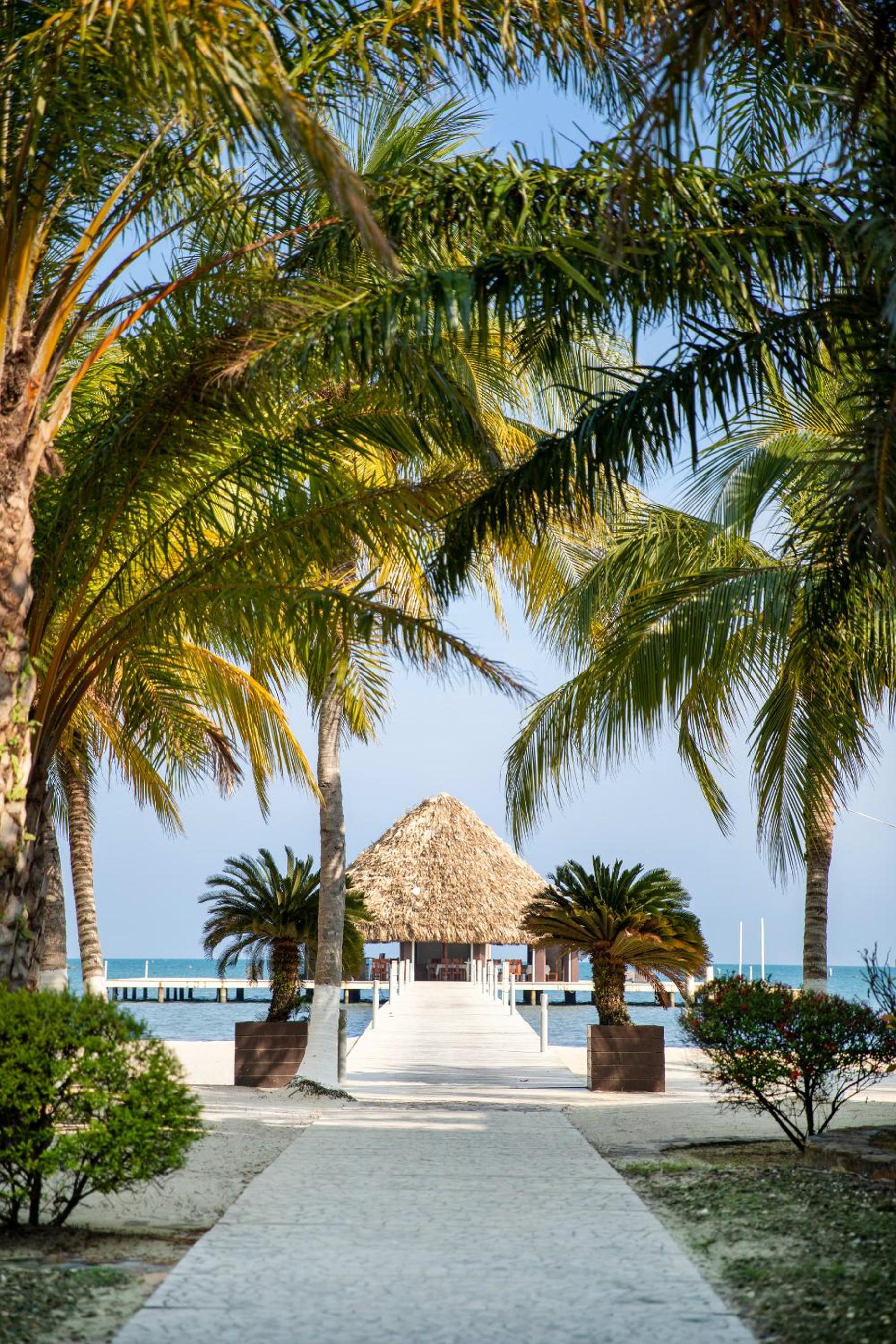 Villa Castello- Water Views & Resort Amenities