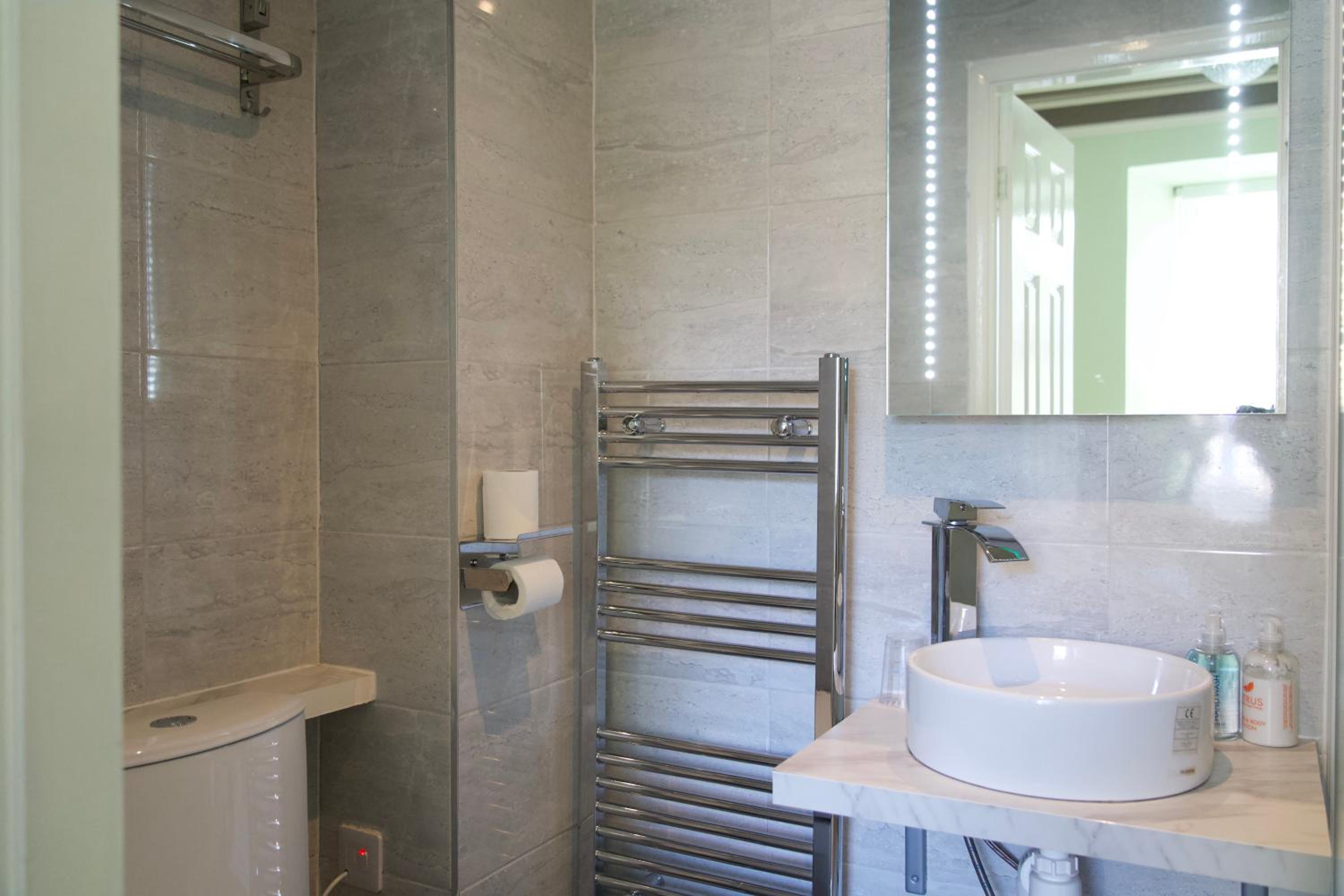 The Cottage - Room Only