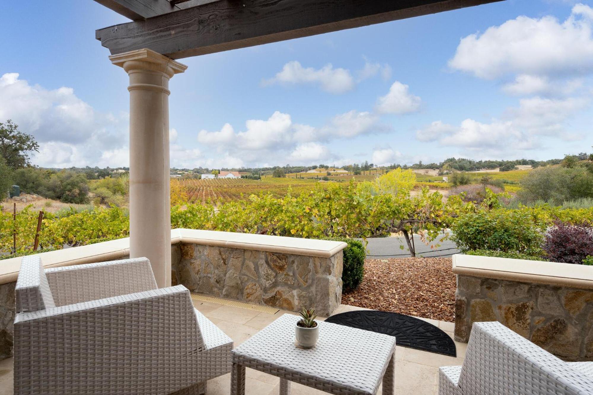 Grand Reserve Inn view 3