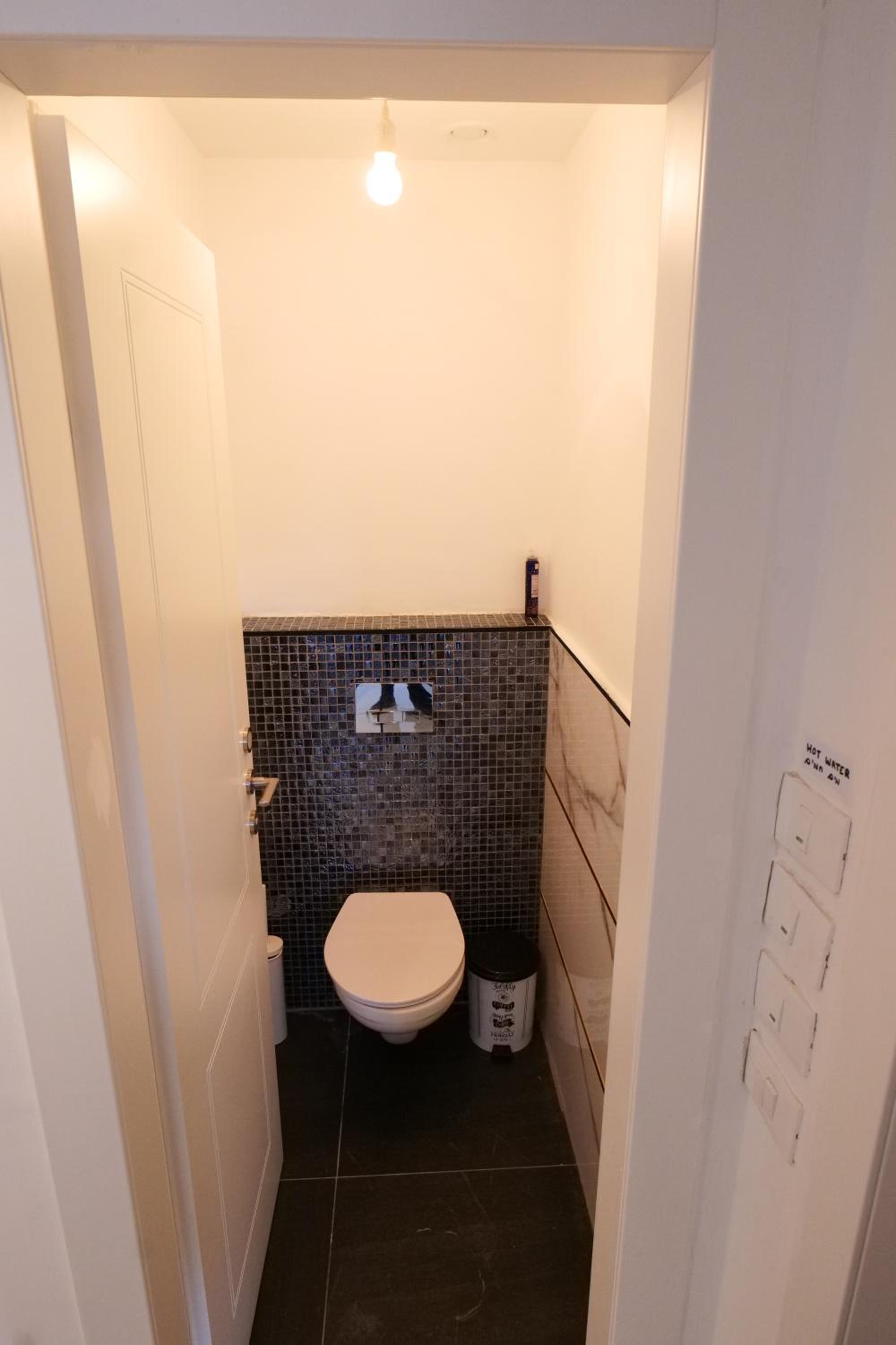 2BDR Suite#Next To The Market#Best Location view 3