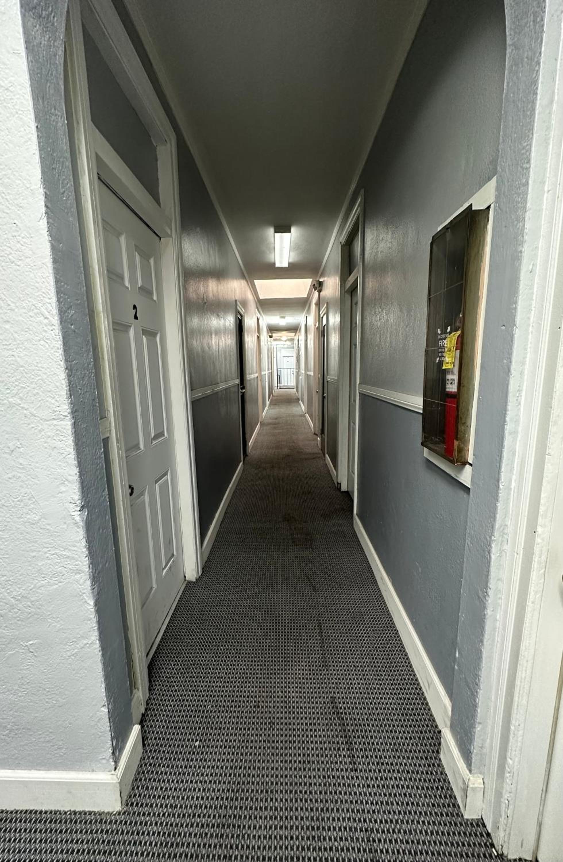 Unity Hotel - No Parking & Rooms Are Upstairs view 5