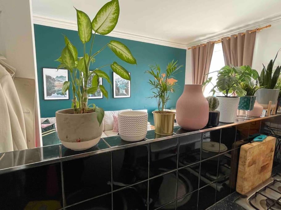 One Bedroom Flat in the heart of Islington view 2