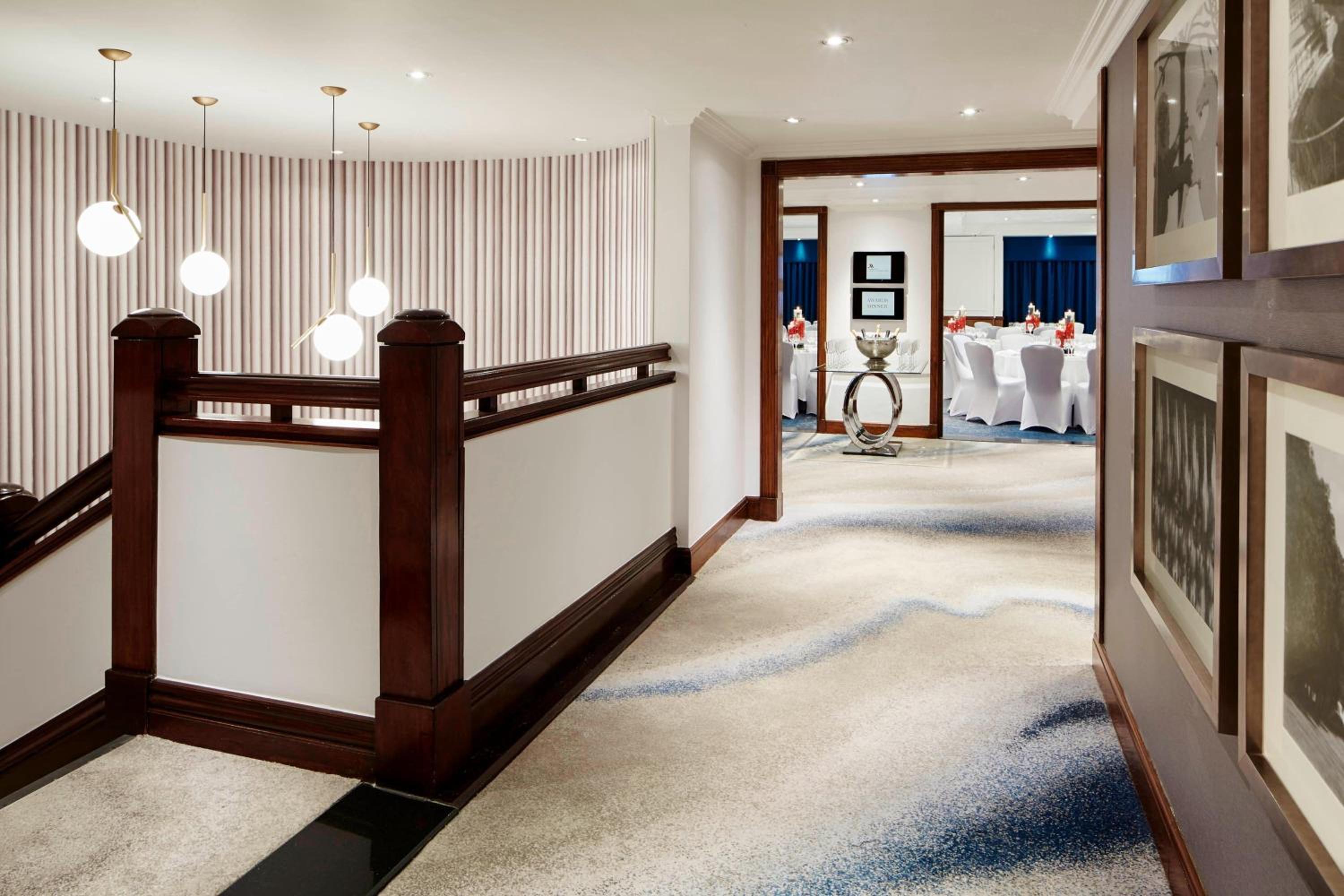 London Marriott Hotel Marble Arch-1