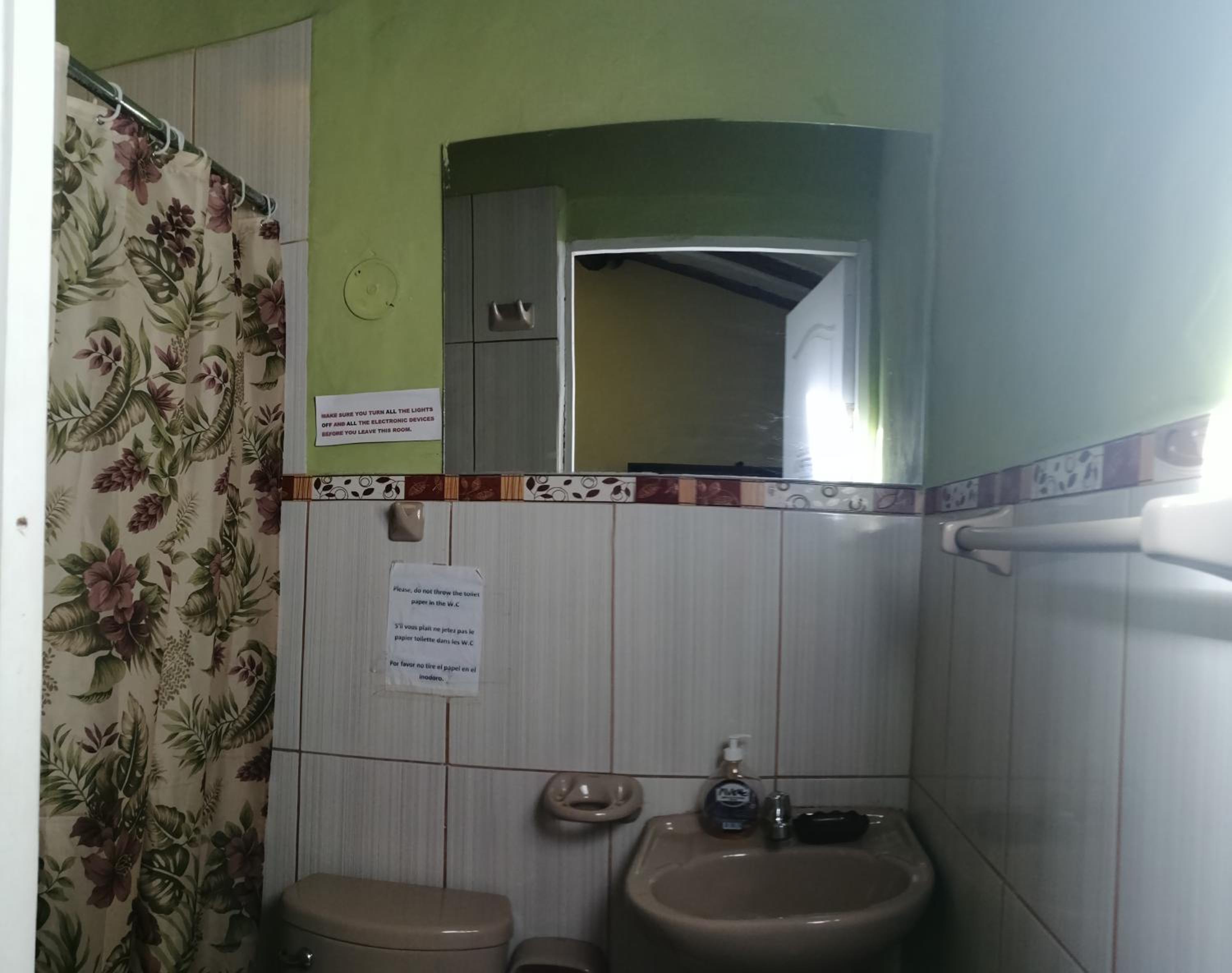 Photo 12
