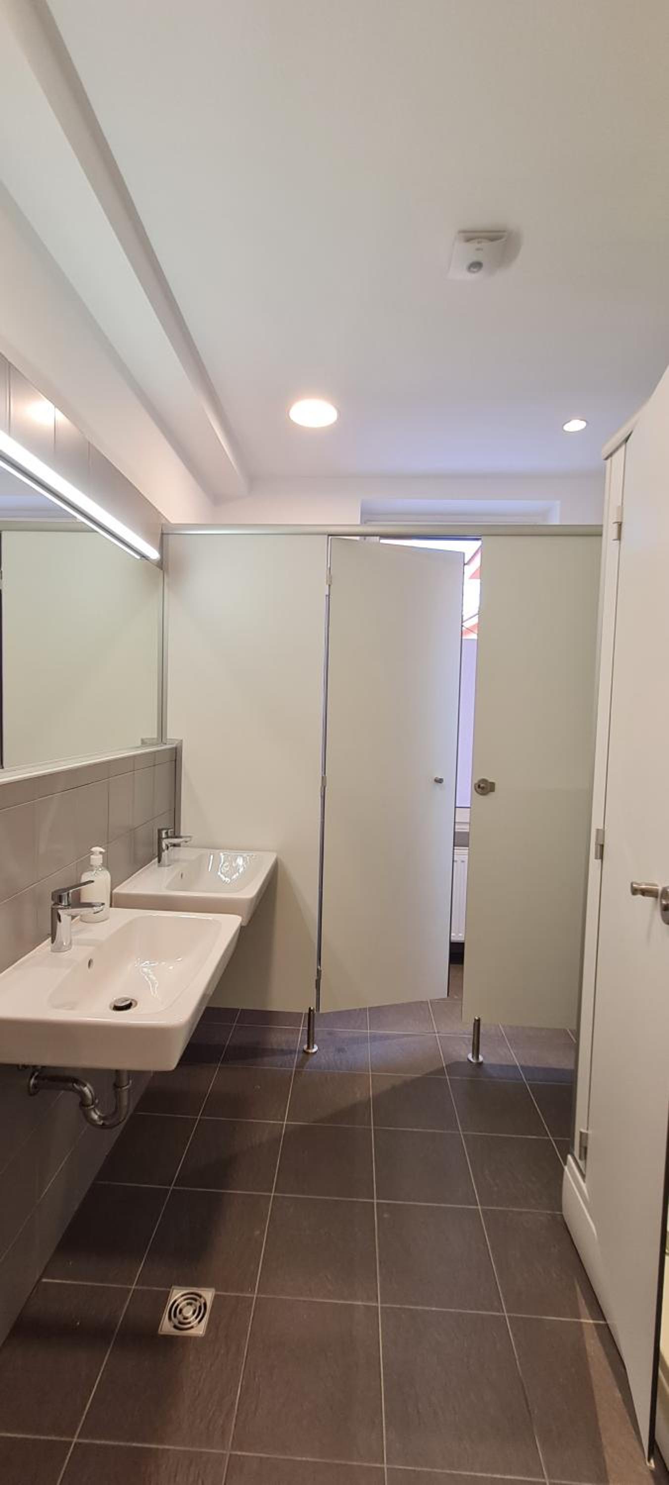 Photo 10