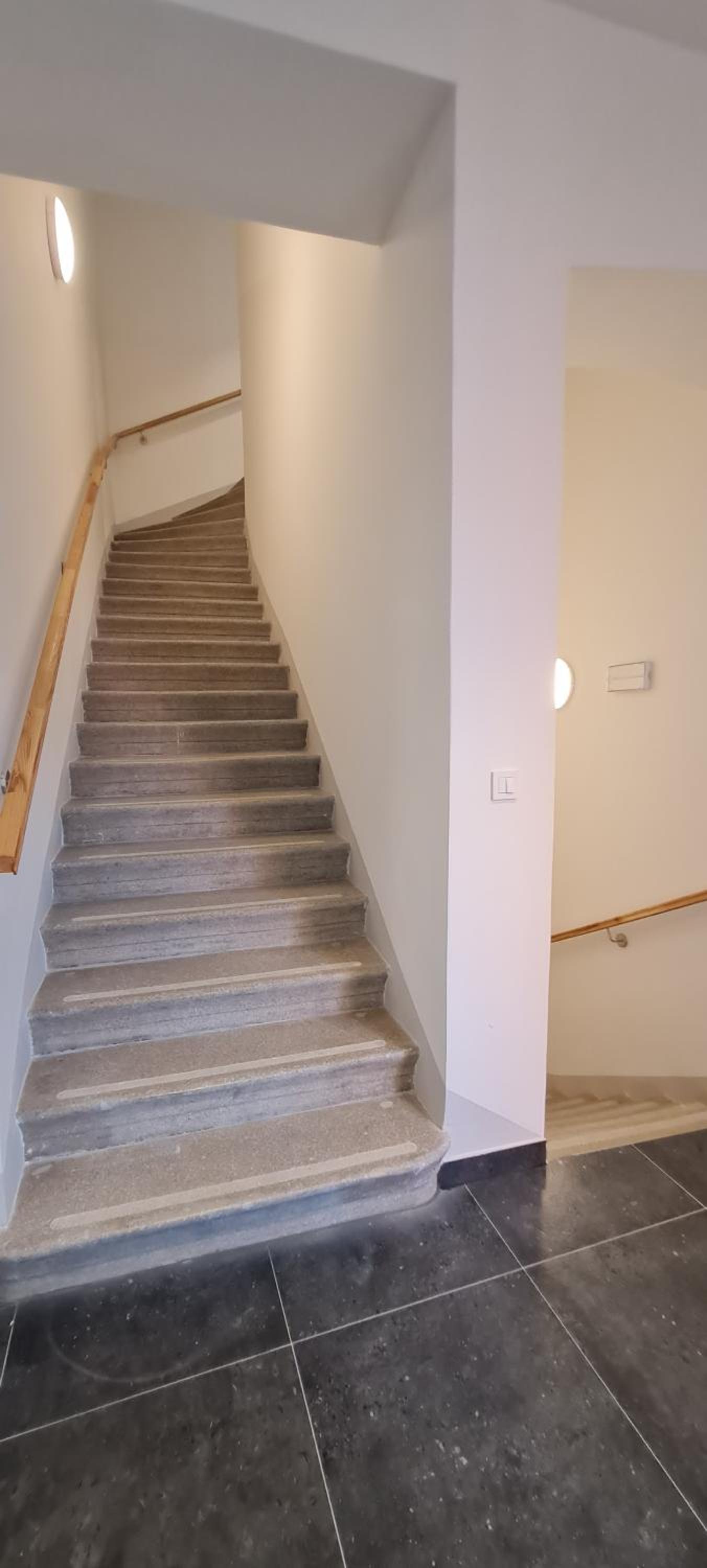 Downtown Zagreb Budget Rooms view 3