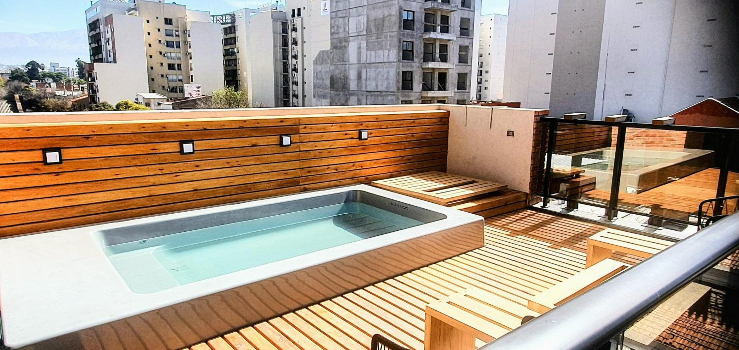 Alsina Suite!! Hermoso y moderno apart en Salta!!