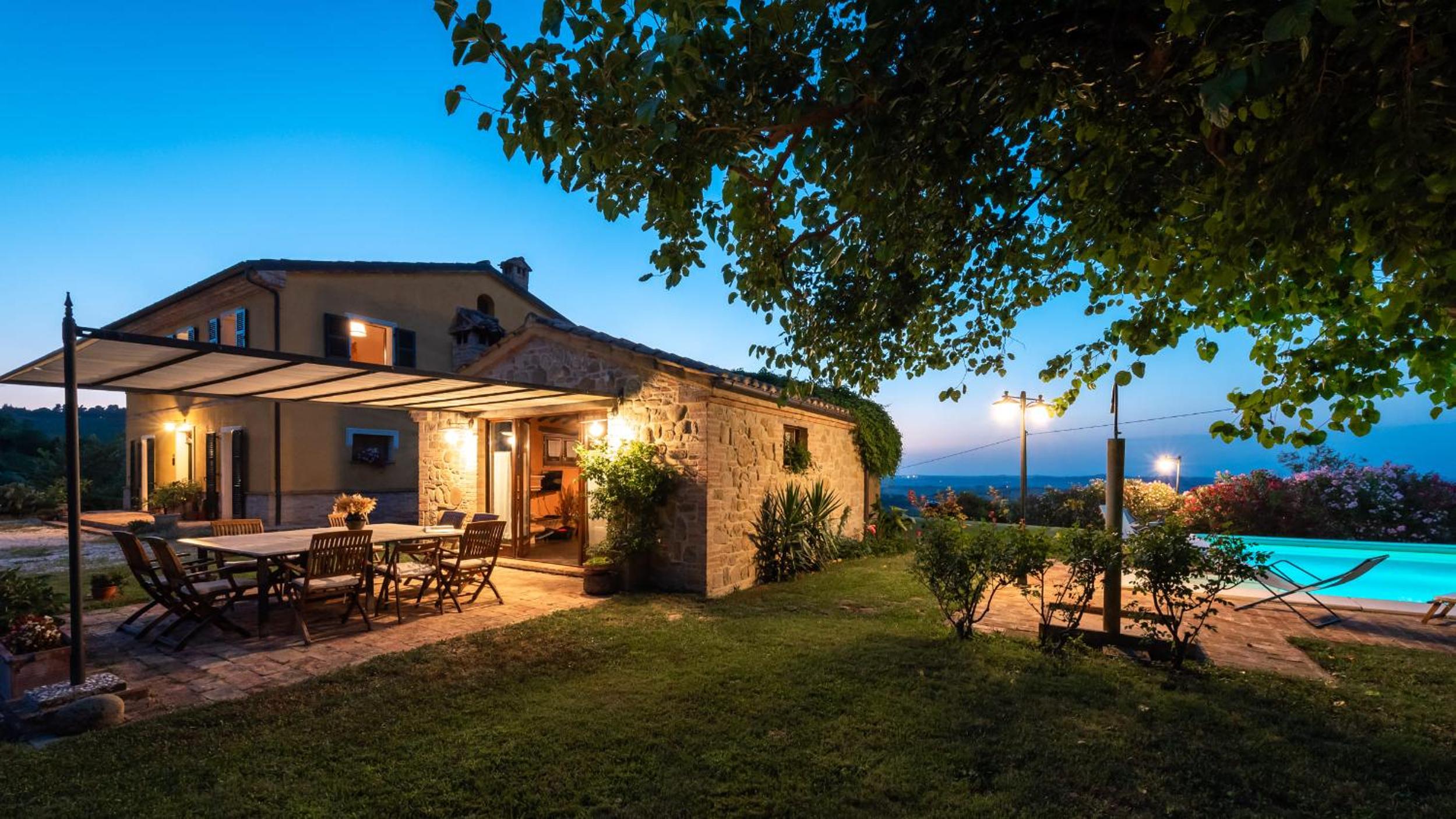 CASALE VERDICCHIO 10&2, Emma Villas view 5