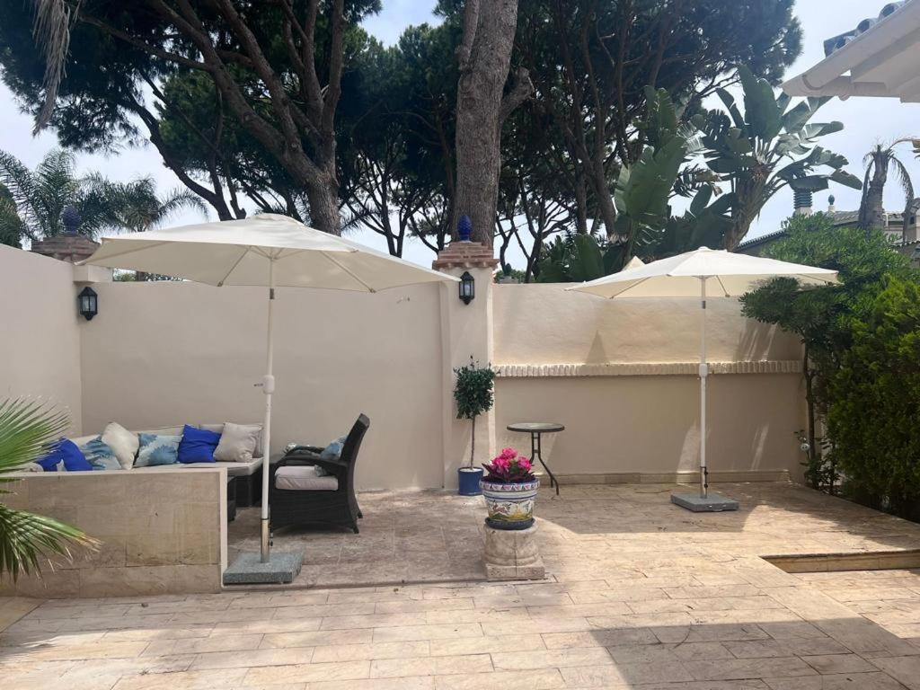 VILLA EN PRIMERA LINEA PLAYA
