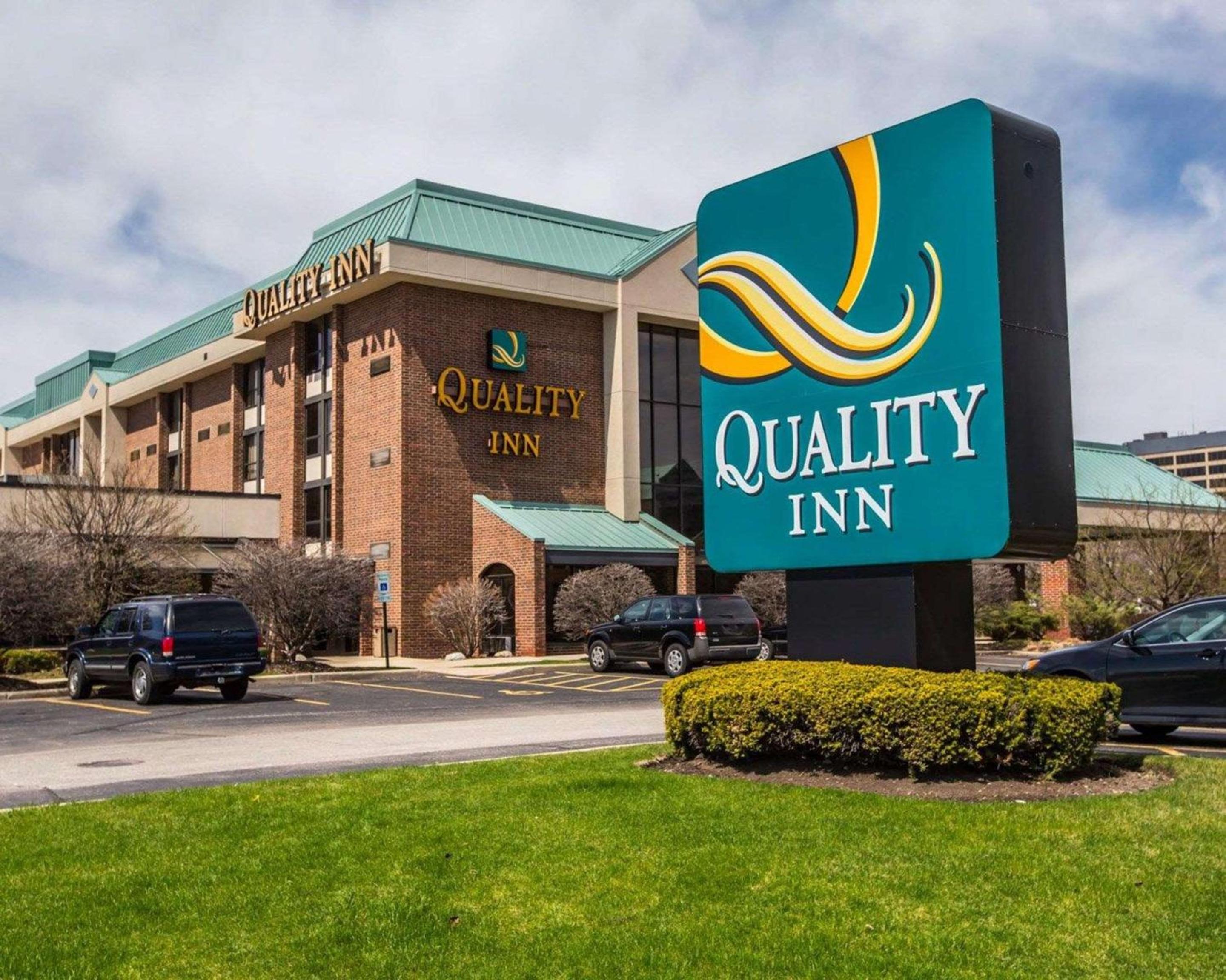 Hotel Quality Inn Schaumburg - Chicago near the Mall