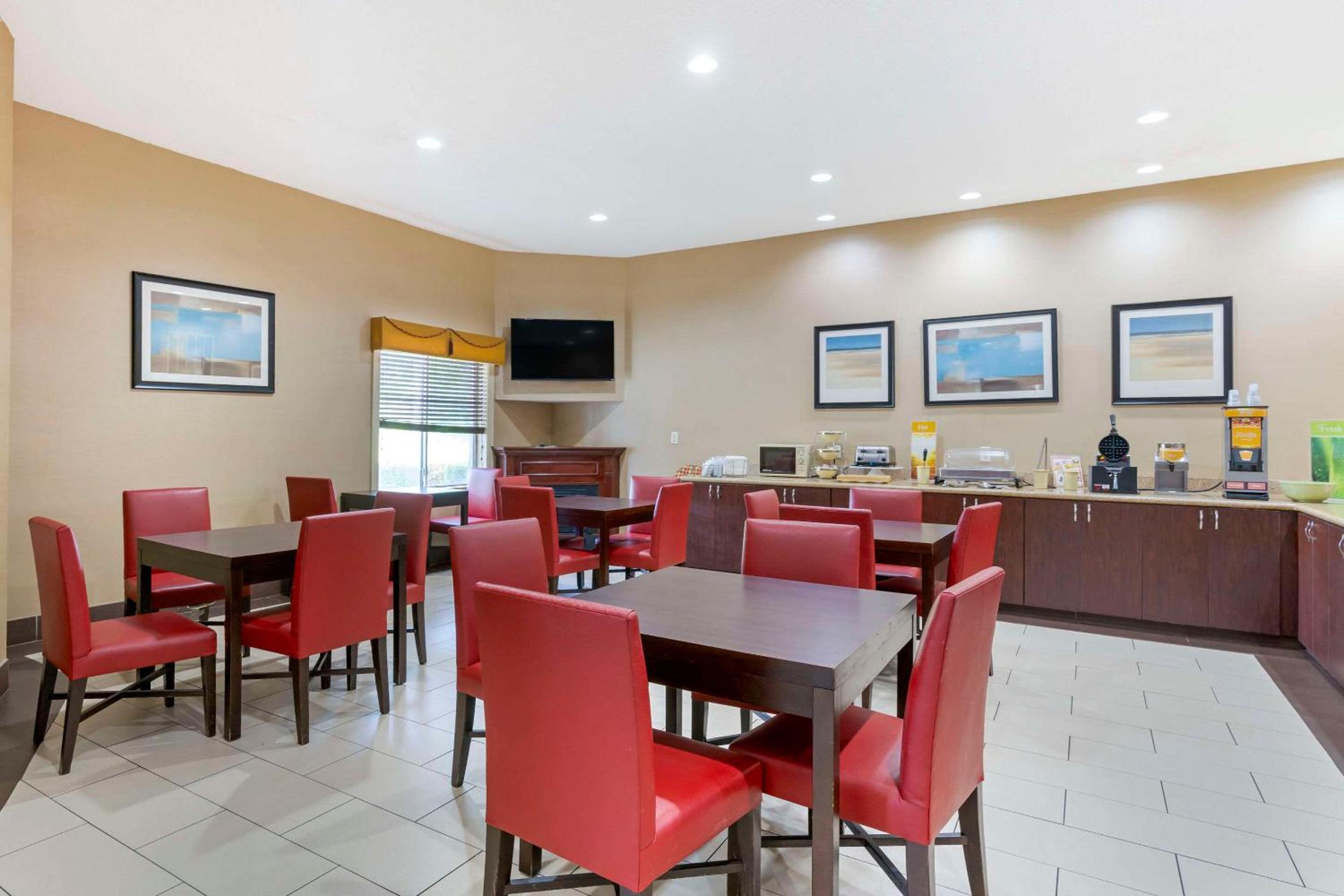 Spark by Hilton La Grange, 사진 18