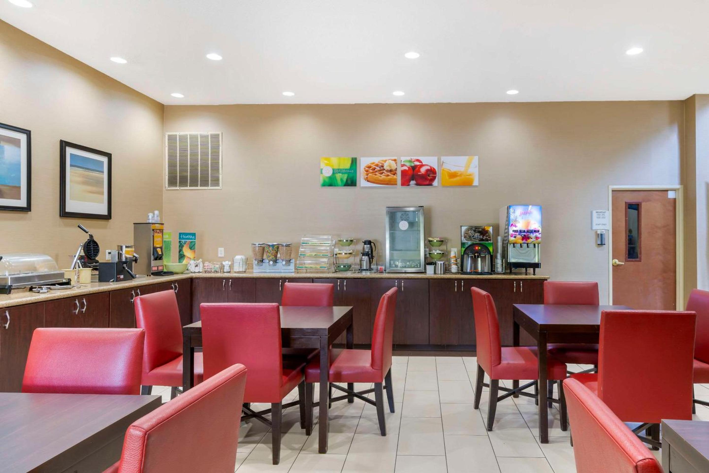 Spark by Hilton La Grange, 사진 21