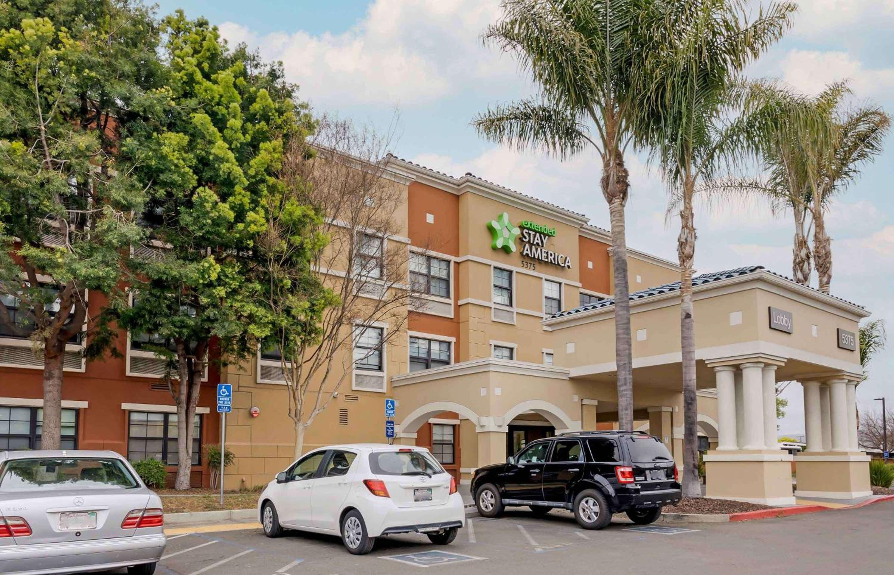 San Jose Vacations - Extended Stay America Suites - Fremont - Newark - Property Image 2